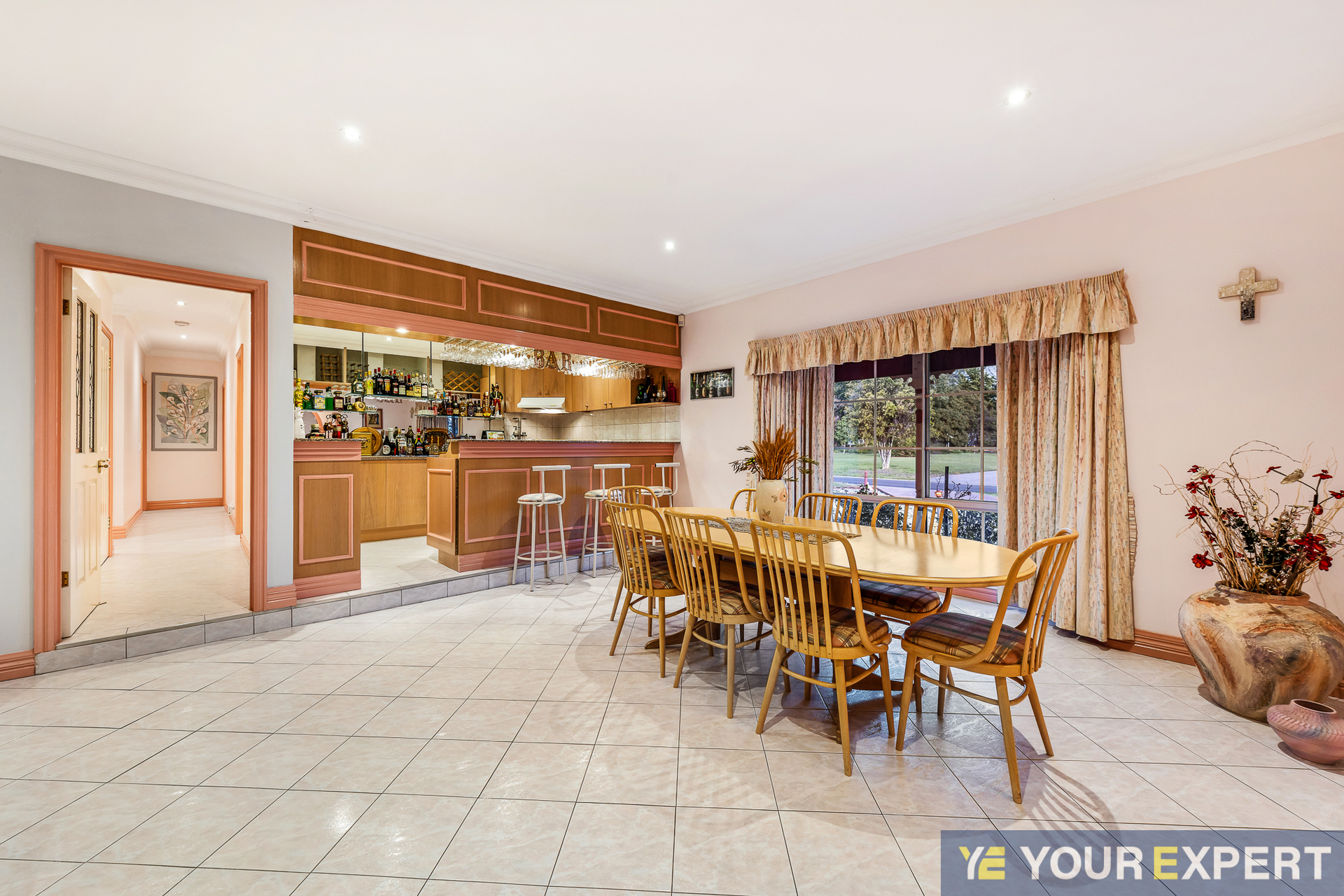 17-18 Gordon Close, Narre Warren South, Vic, 3805 - Image 4
