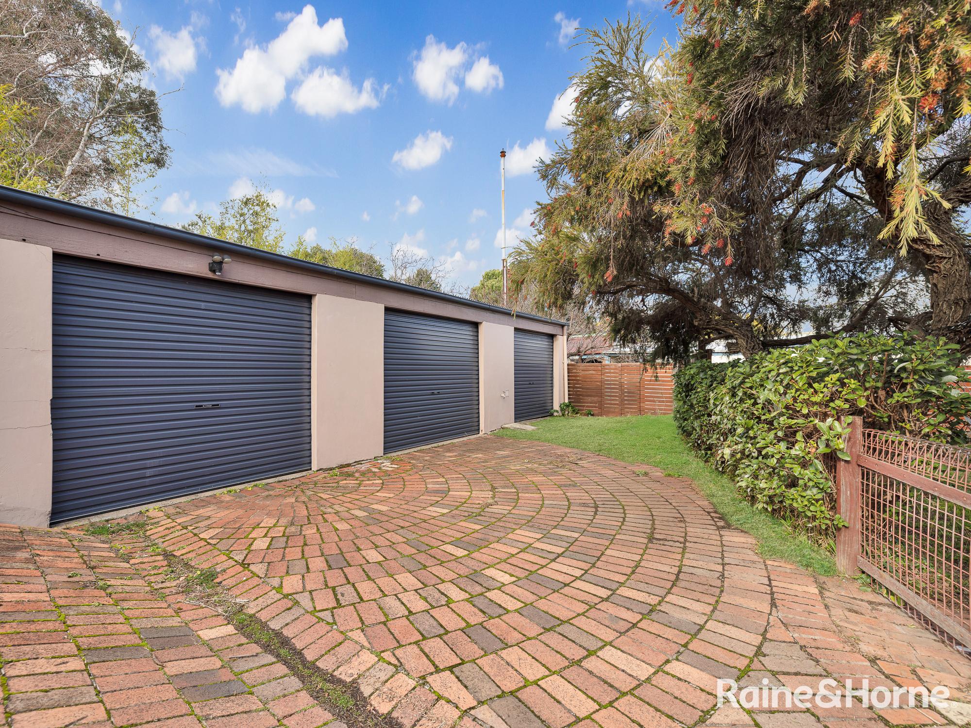 283 PIPER STREET, Bathurst NSW 2795 - Image 3