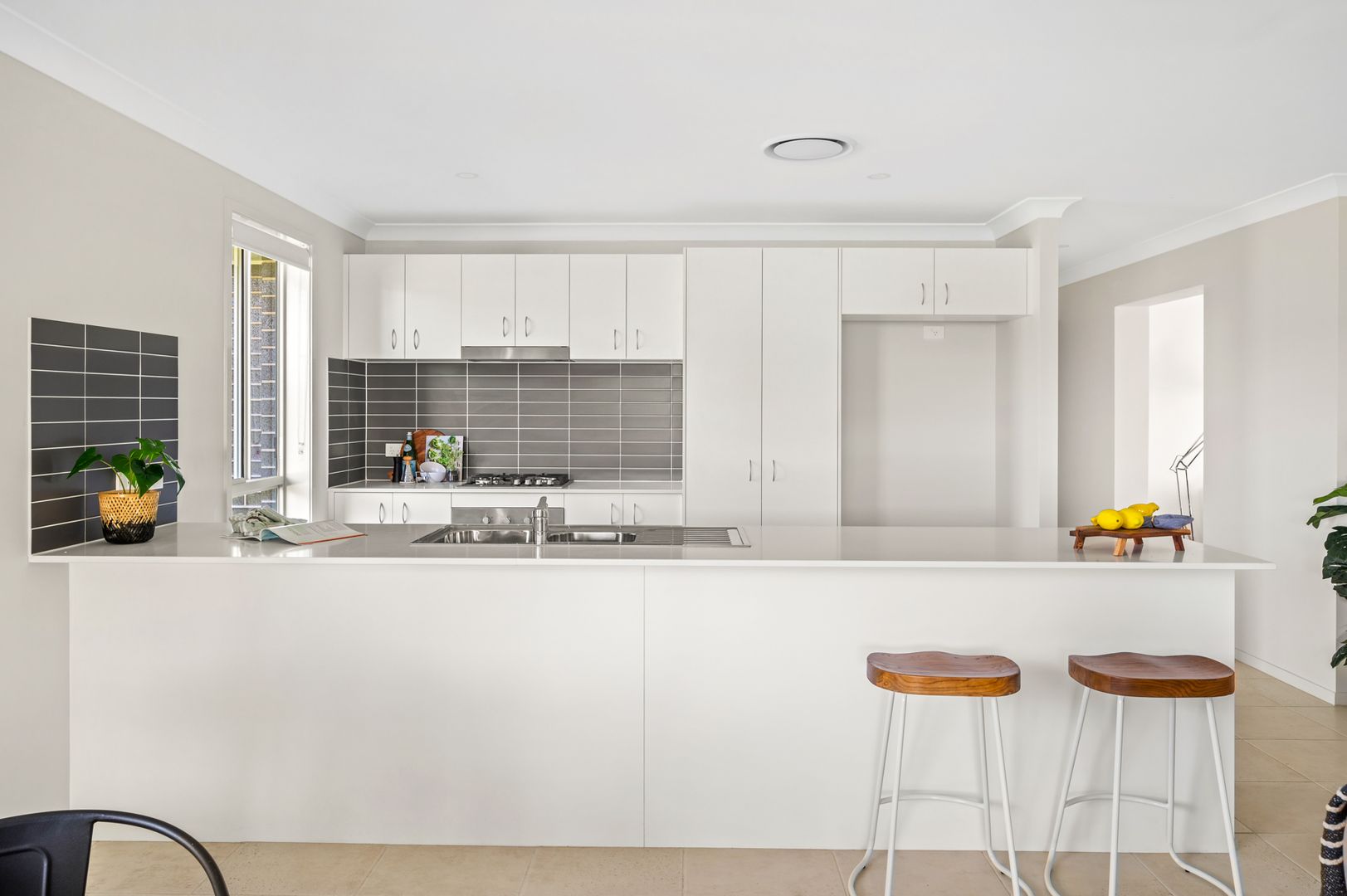 606 Curlewis Street, Buchanan, Nsw, 2323 - Image 2