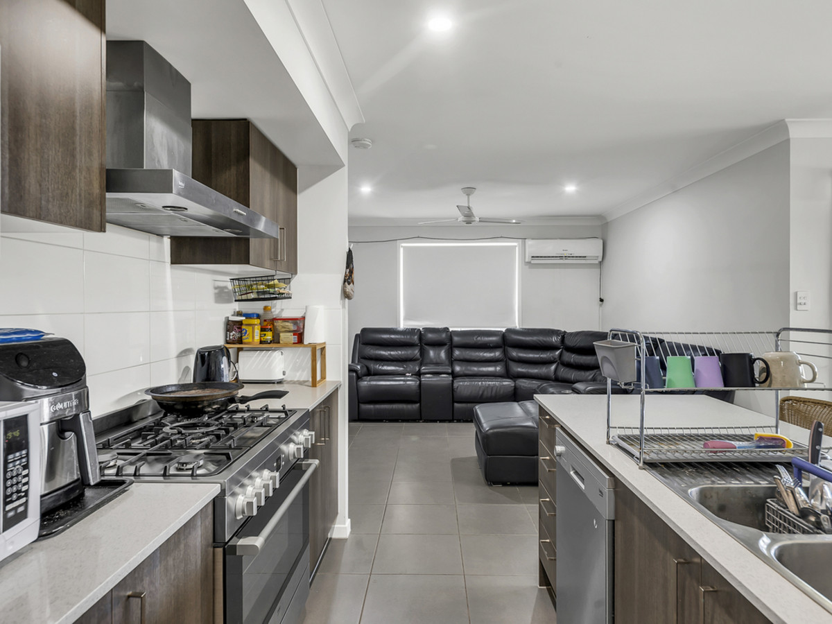 4-bedroom house at 2 Reaside Road, Walloon, QLD 4306, , Queensland