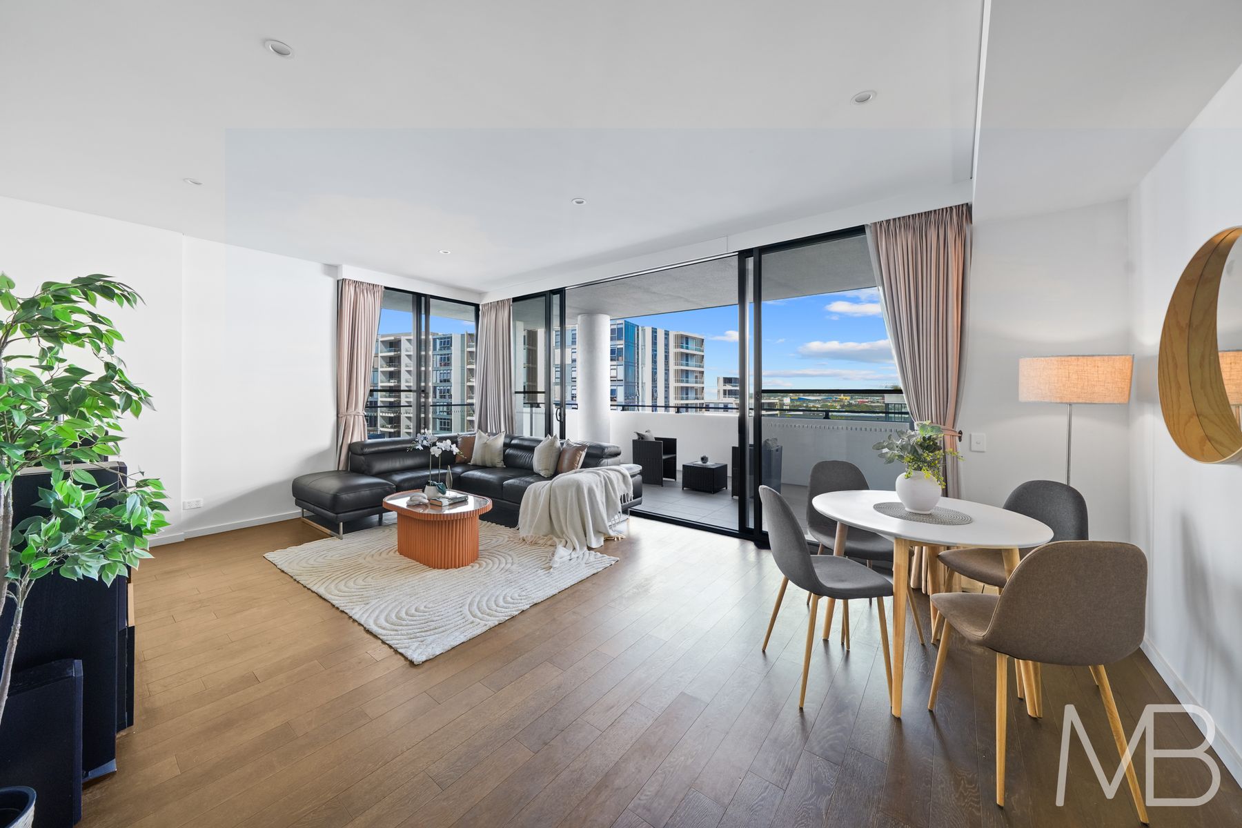 1013C/1 Muller Lane, Mascot, Nsw, 2020 - Image 2