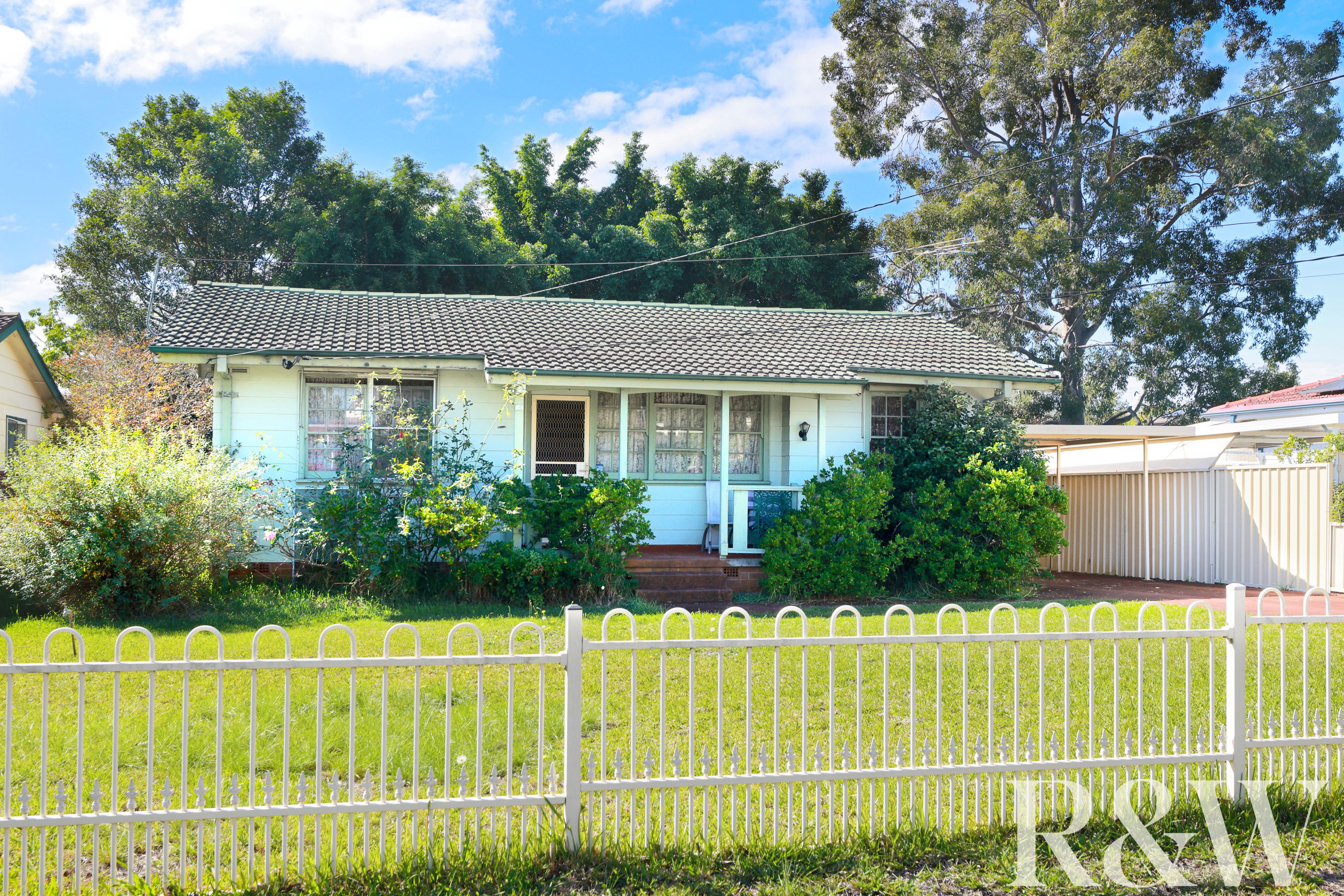 15 HALINDA STREET, Whalan NSW 2770 - Image 3