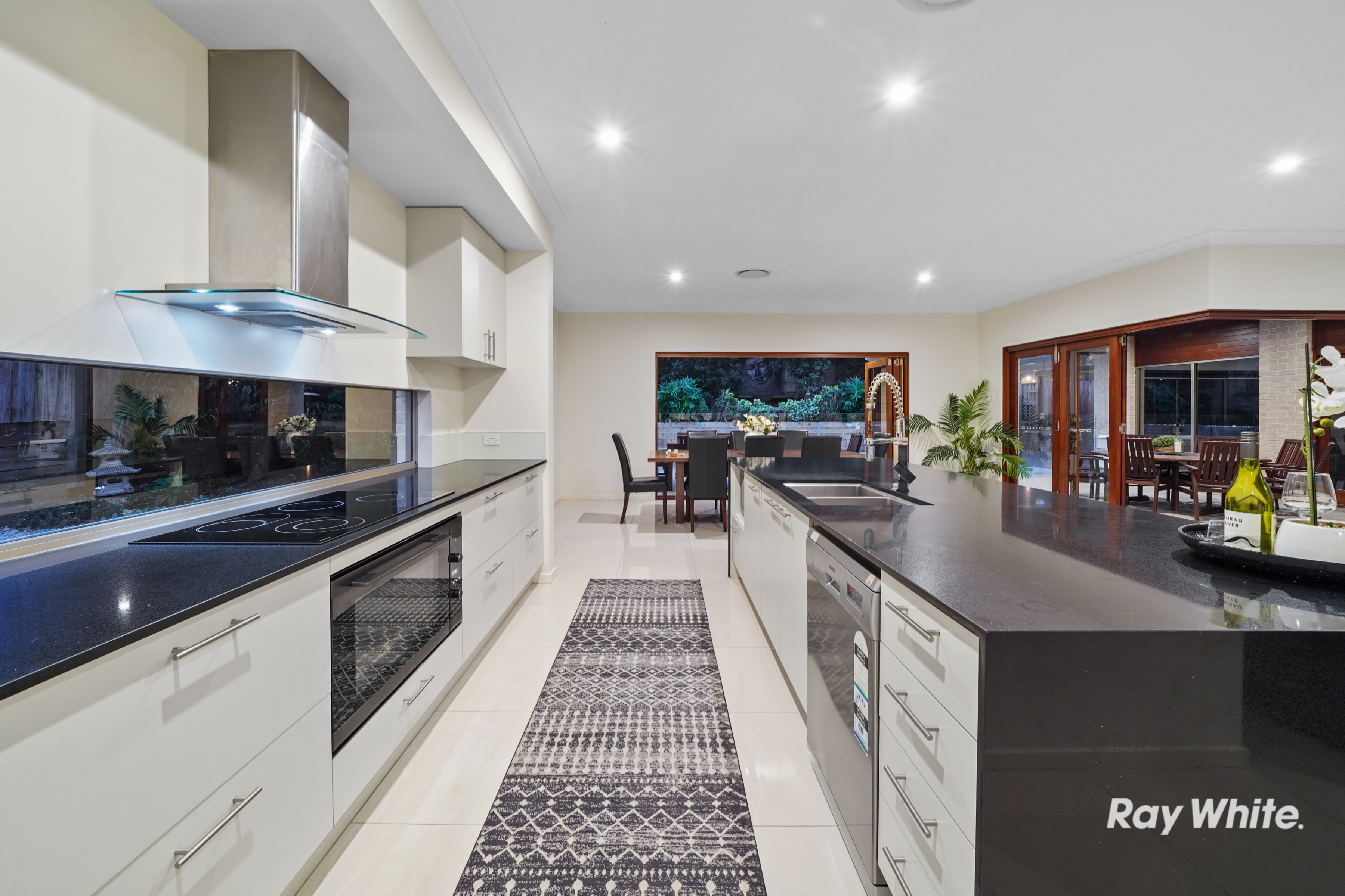 5-bedroom house at 25 Lynette Way, Daisy Hill, QLD 4127, Logan, Queensland