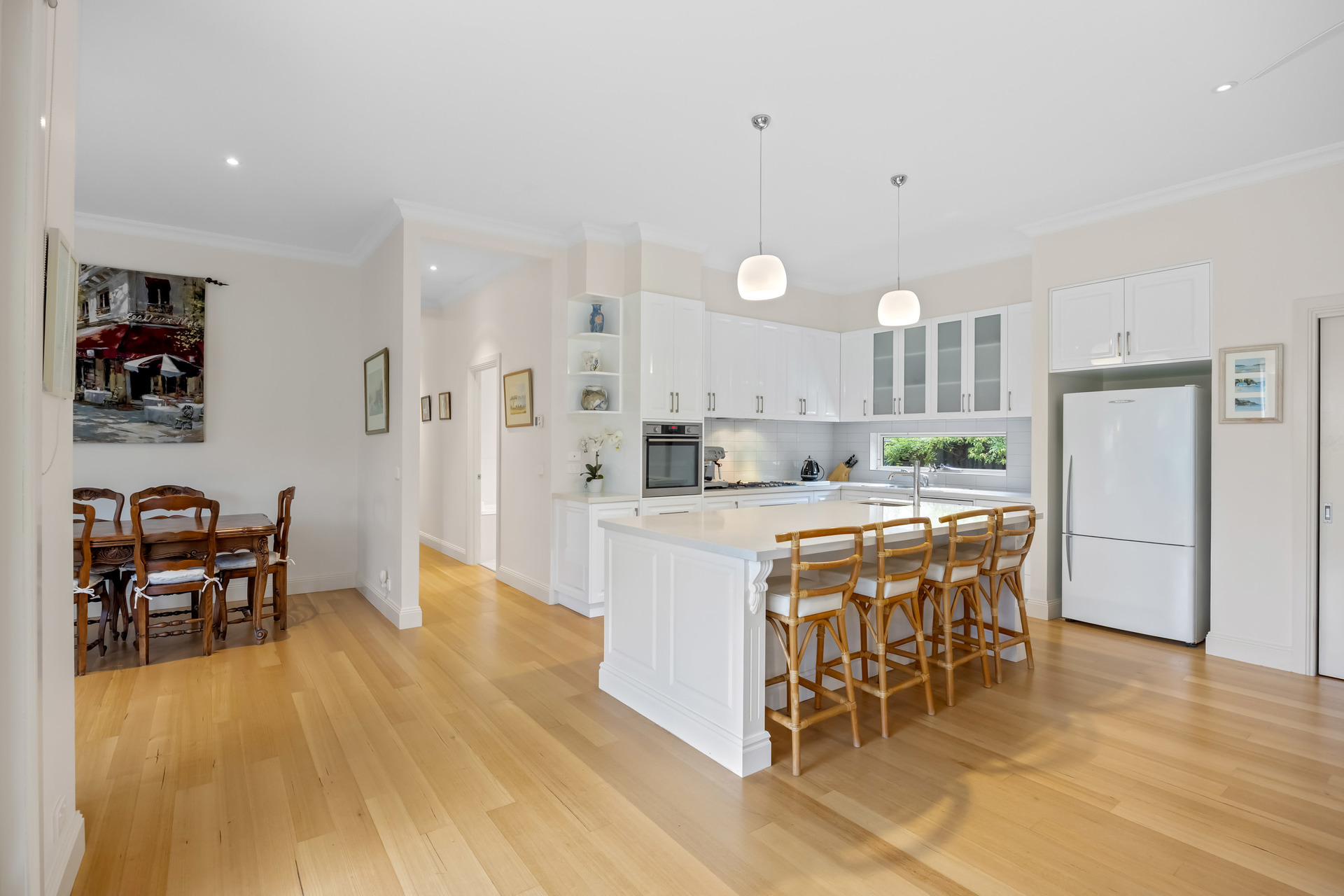 11 Forest Street, Lake Wendouree, VIC 3350 - Image 4