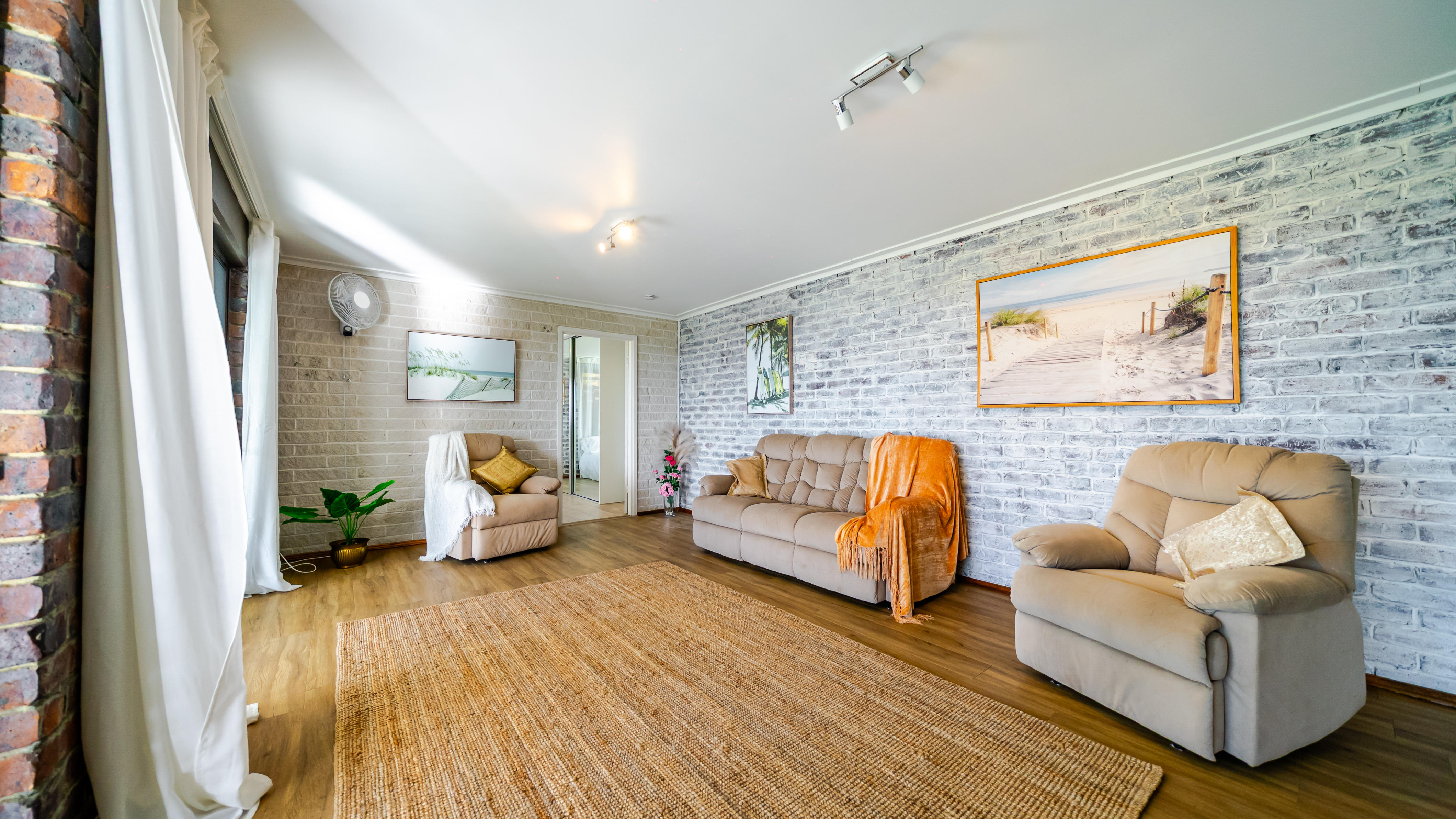 32 TONGARRA DRIVE, Ocean Shores NSW 2483 - Image 4