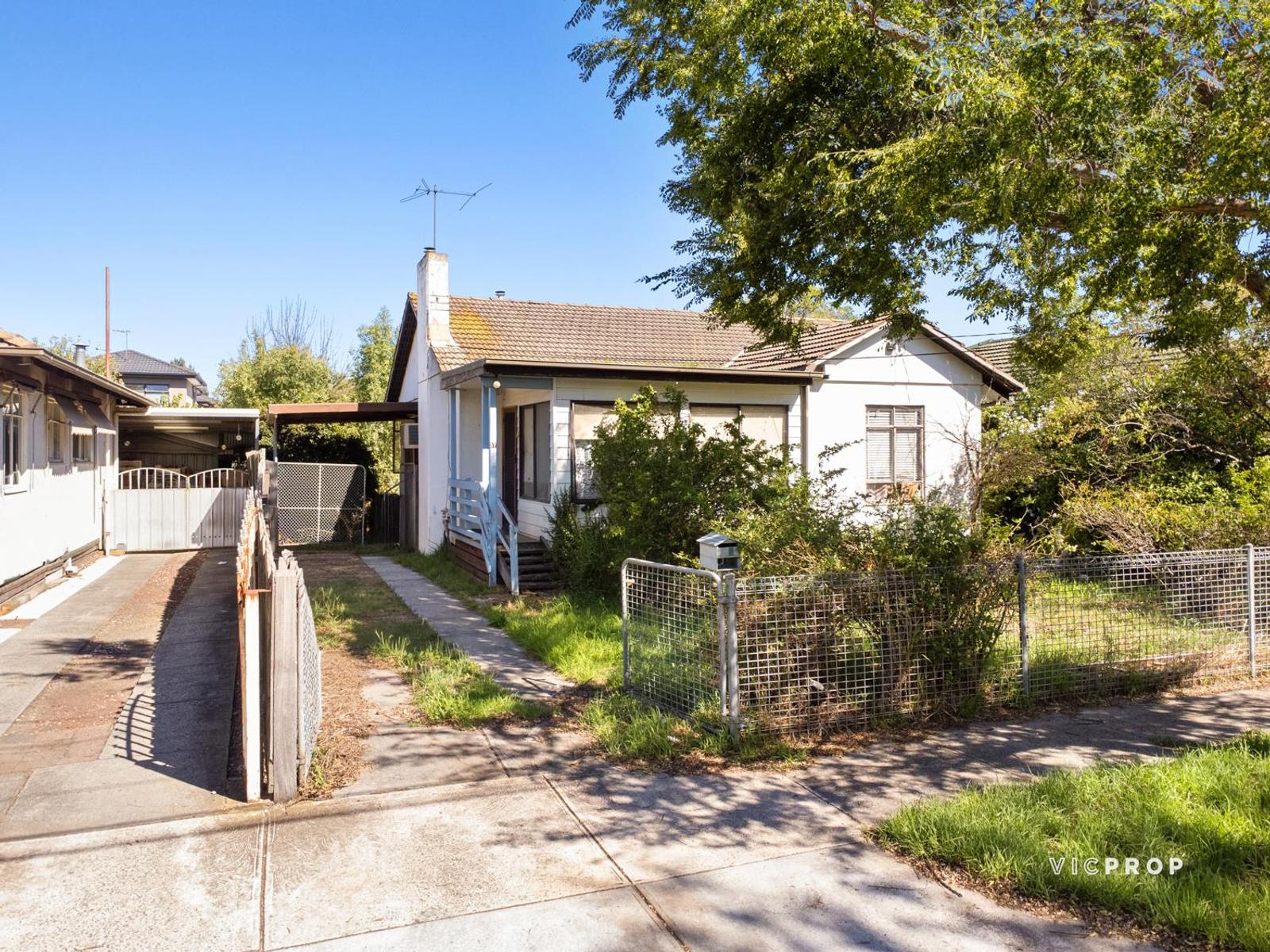 37 MCLENNAN STREET, Braybrook VIC 3019 - Image 1