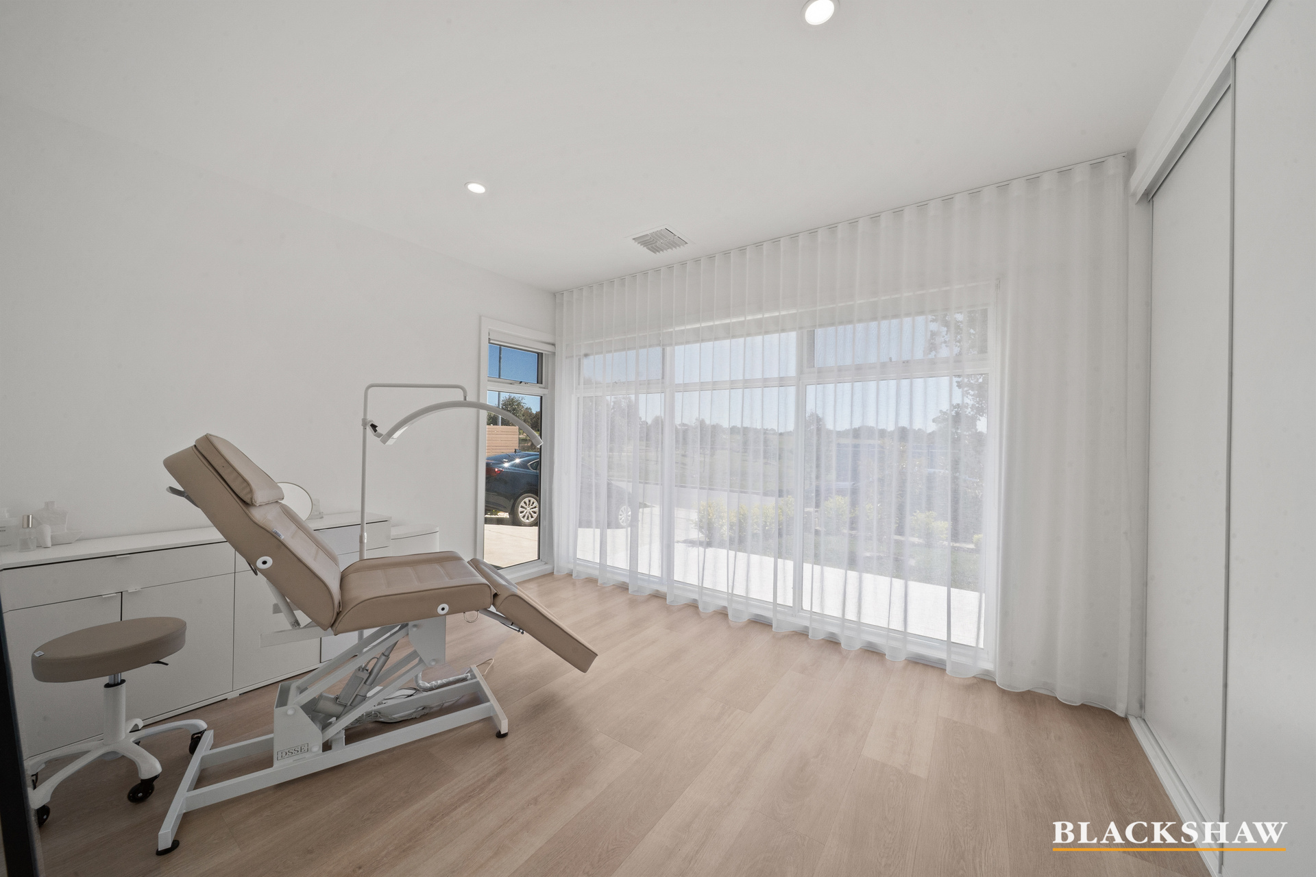 4 CONNOLLY STREET, Googong NSW 2620 - Image 3