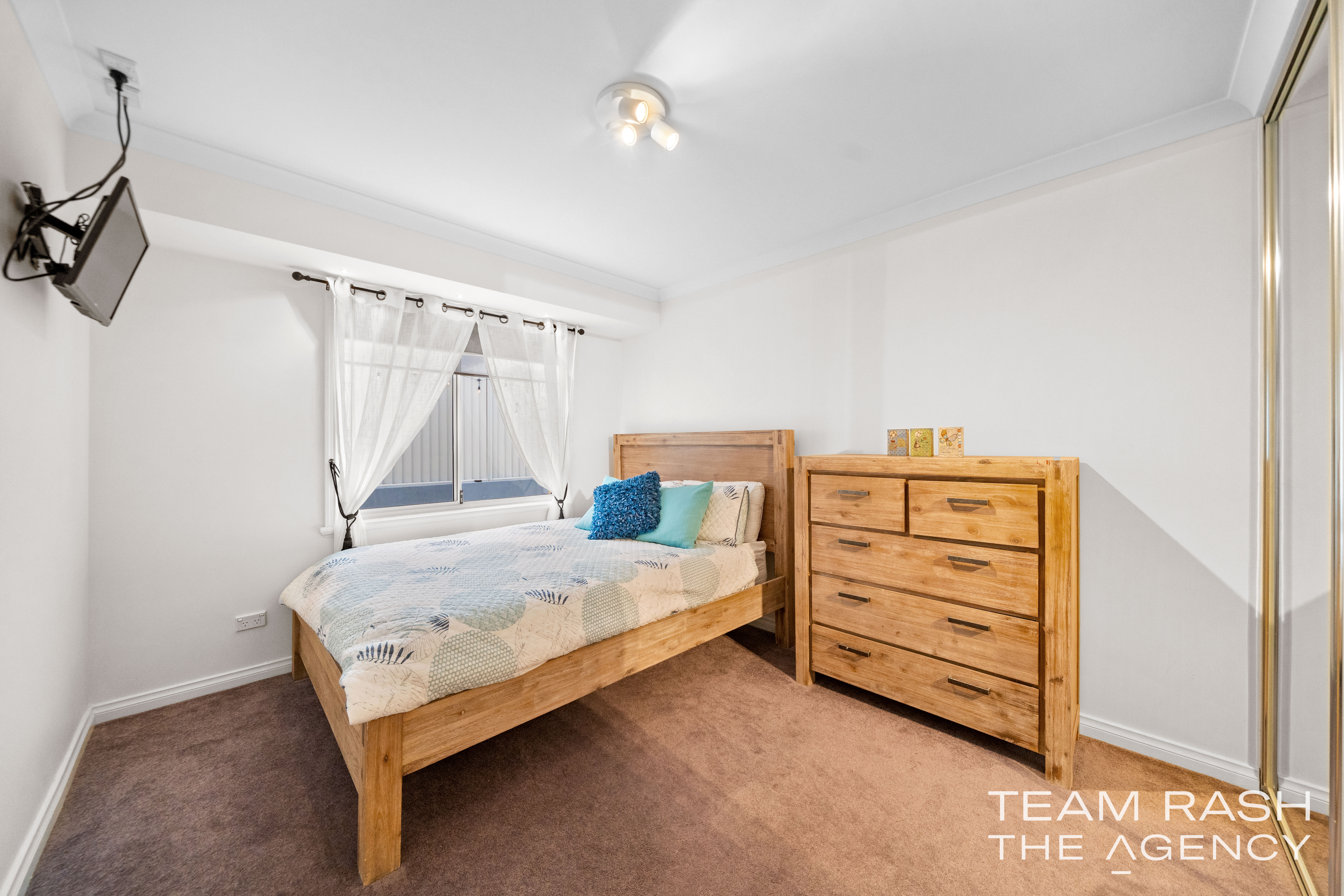 25 Chesstree Avenue, Alkimos, WA 6038 - Image 5