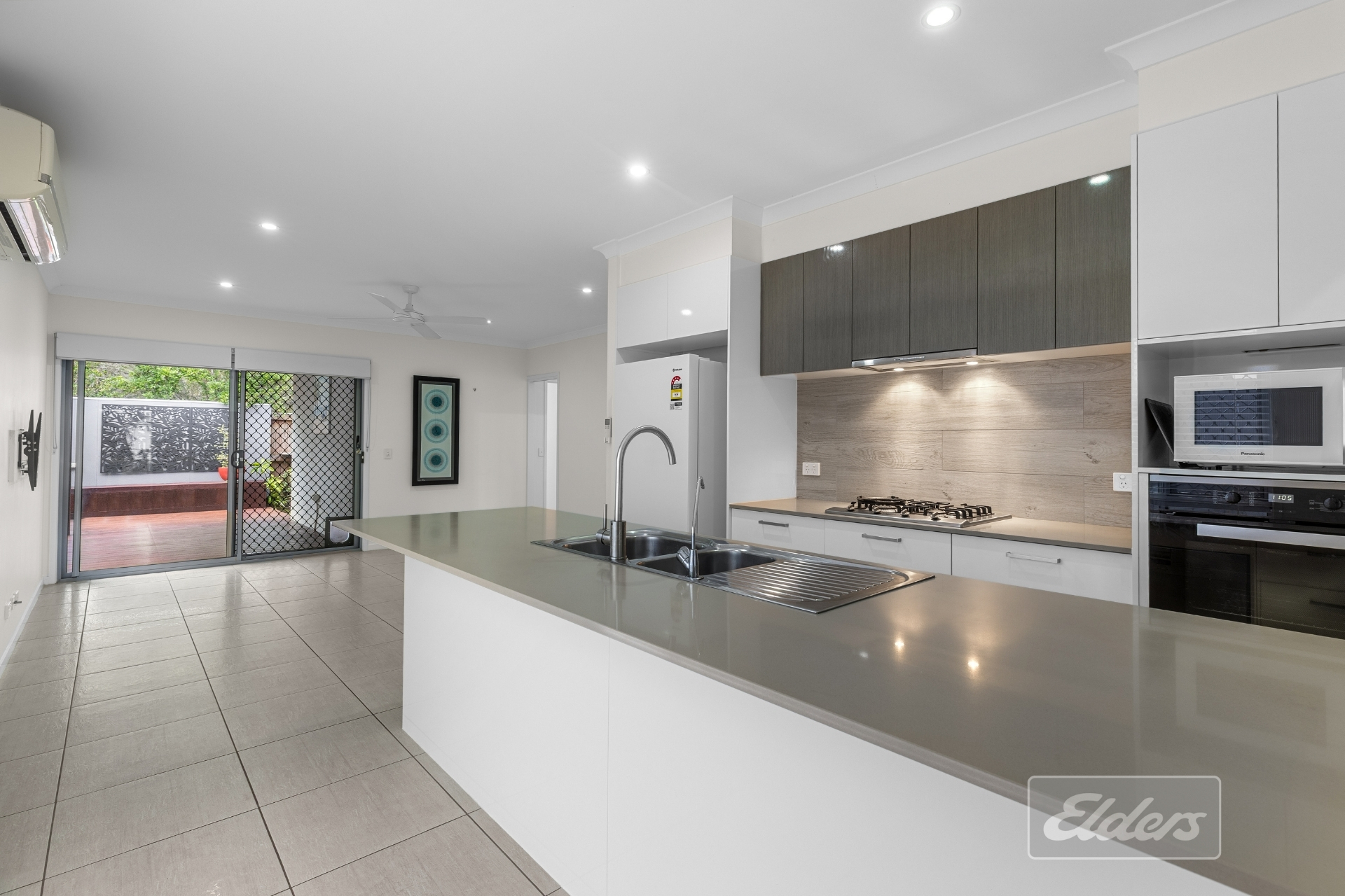 9 TOPAZ DRIVE, Caloundra West QLD 4551 - Image 3
