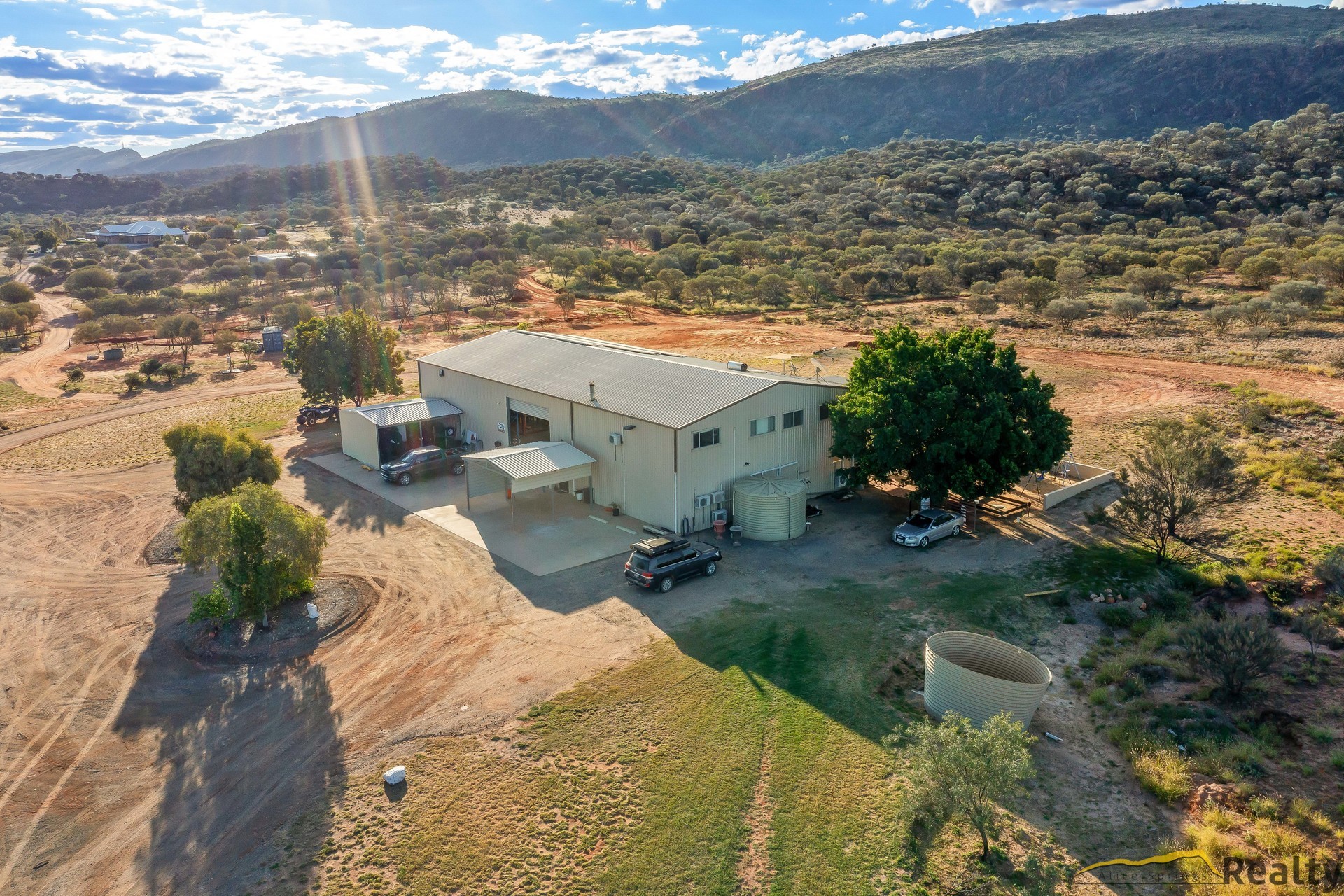 9-bedroom house at 19 Cotterill Road, Ross, NT 0873, Alice Springs, Northern Territory