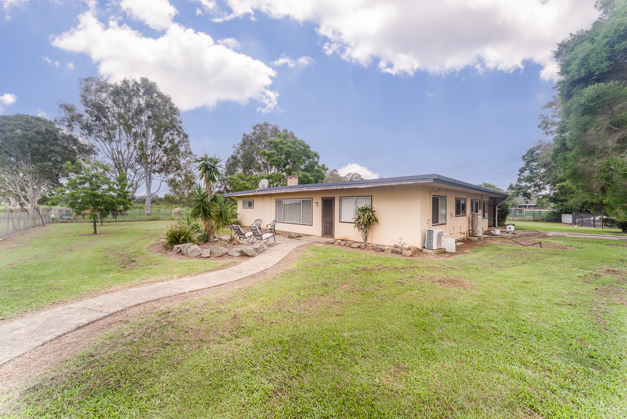 3-bedroom house at 185 Hall Rd, Woodhill, Qld, 4285, Logan, Queensland
