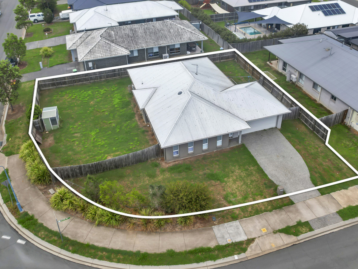 4-bedroom house at 2 Reaside Road, Walloon, QLD 4306, , Queensland