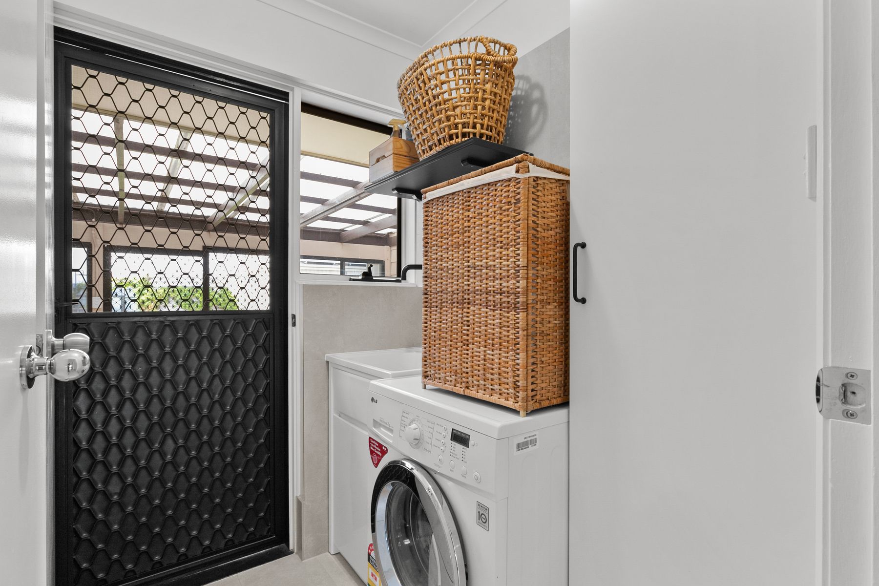 94 Clayton Drive, North Beach, SA 5556 - Image 5