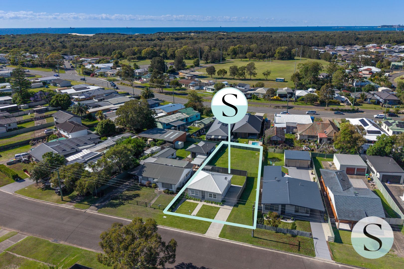 2-bedroom house at 38 Buttaba Avenue, Belmont North, NSW 2280, , New South Wales