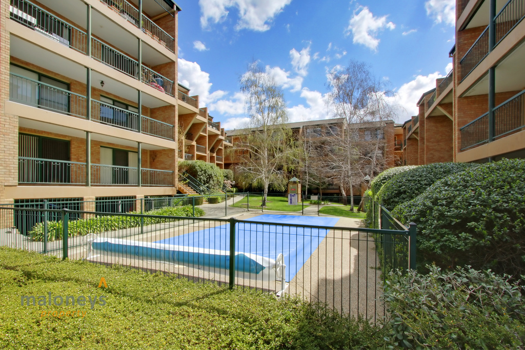 1-bedroom unit at ROYSTONVALE 68 10 EYRE STREET, GRIFFITH ACT 2603, Unincorporated Act, Australian Capital Territory