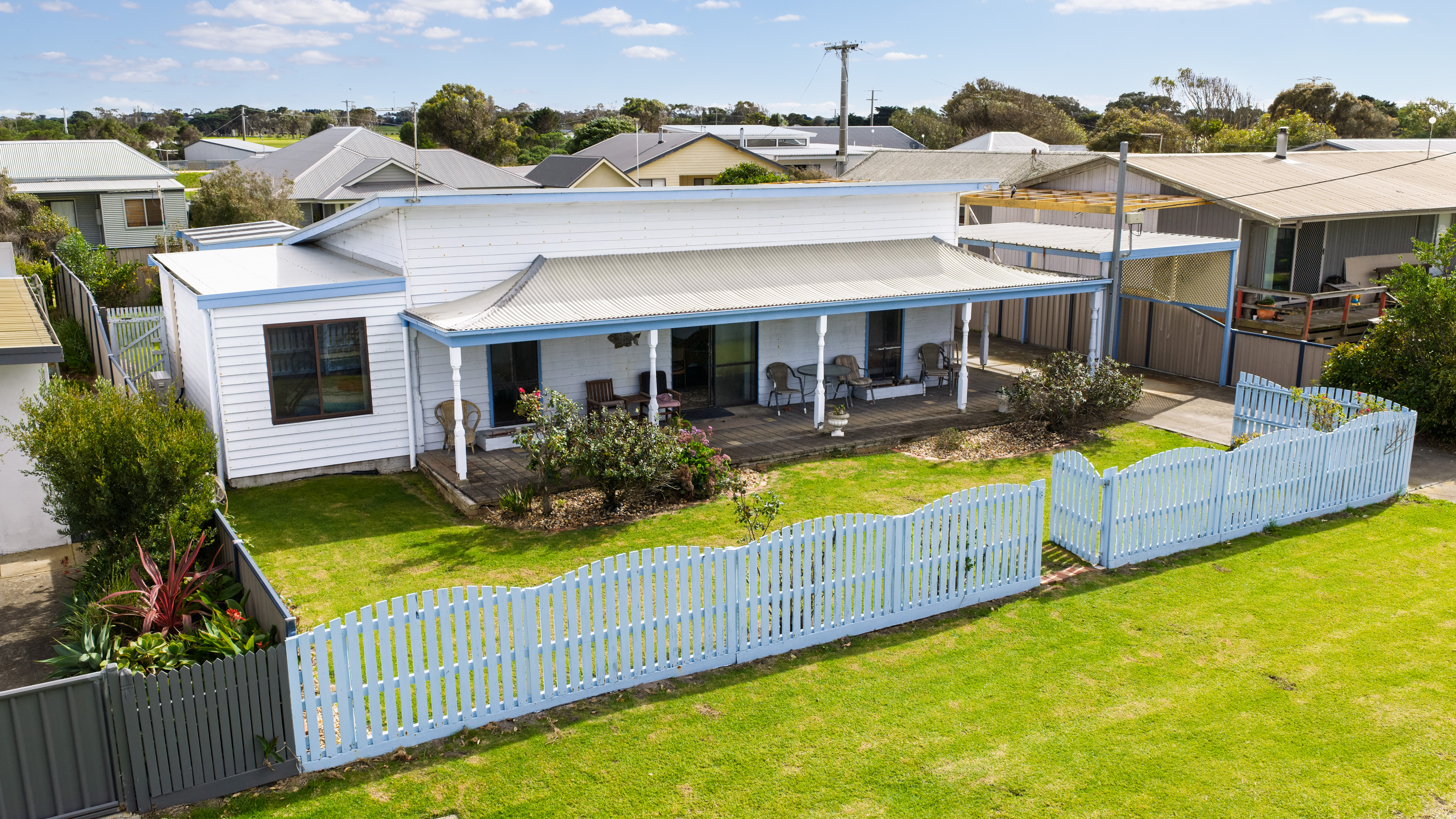 3-bedroom house at 8 BUCKLEY STREET, Seaspray VIC 3851, Wellington, Victoria