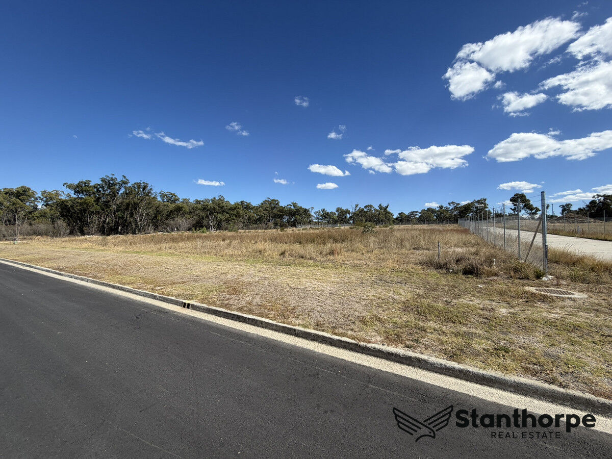 10 Gourlas Court, Stanthorpe, Qld, 4380 - Image 1