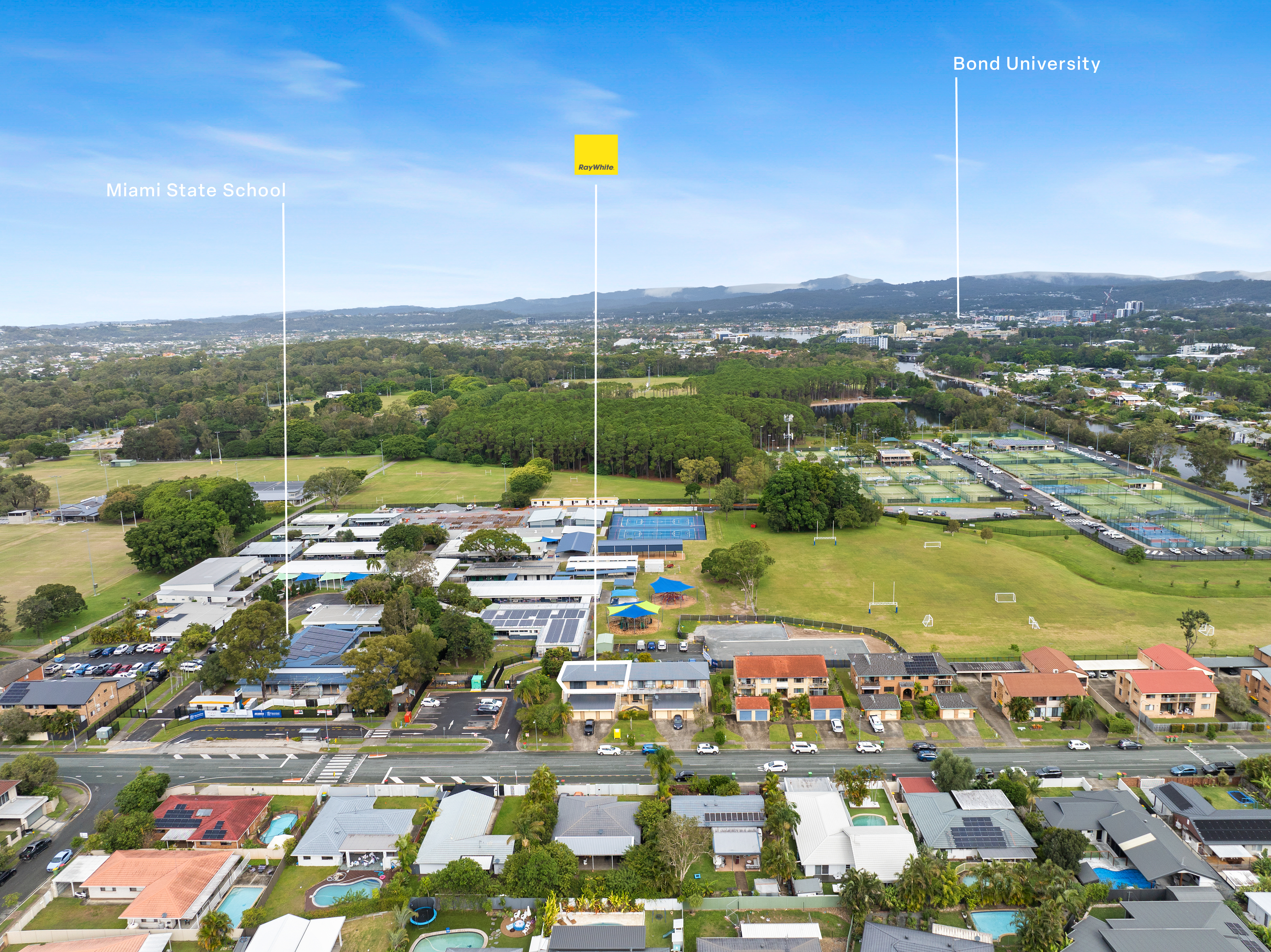 2-bedroom unit at 4 40 OCEANIC DRIVE, MERMAID WATERS QLD 4218, Gold Coast, Queensland