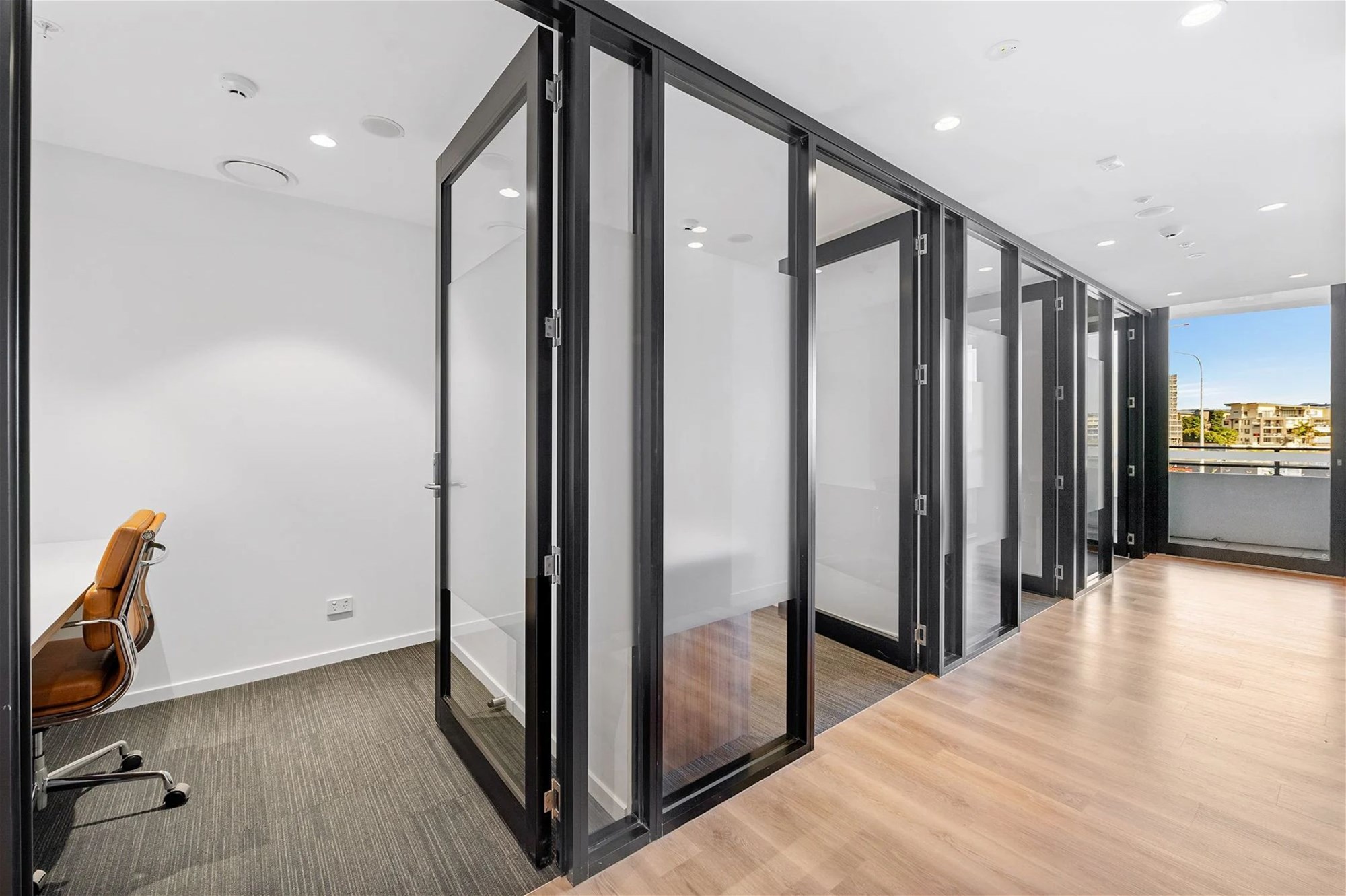 2714/1 Grant Avenue, Hope Island, QLD 4212 - Image 3