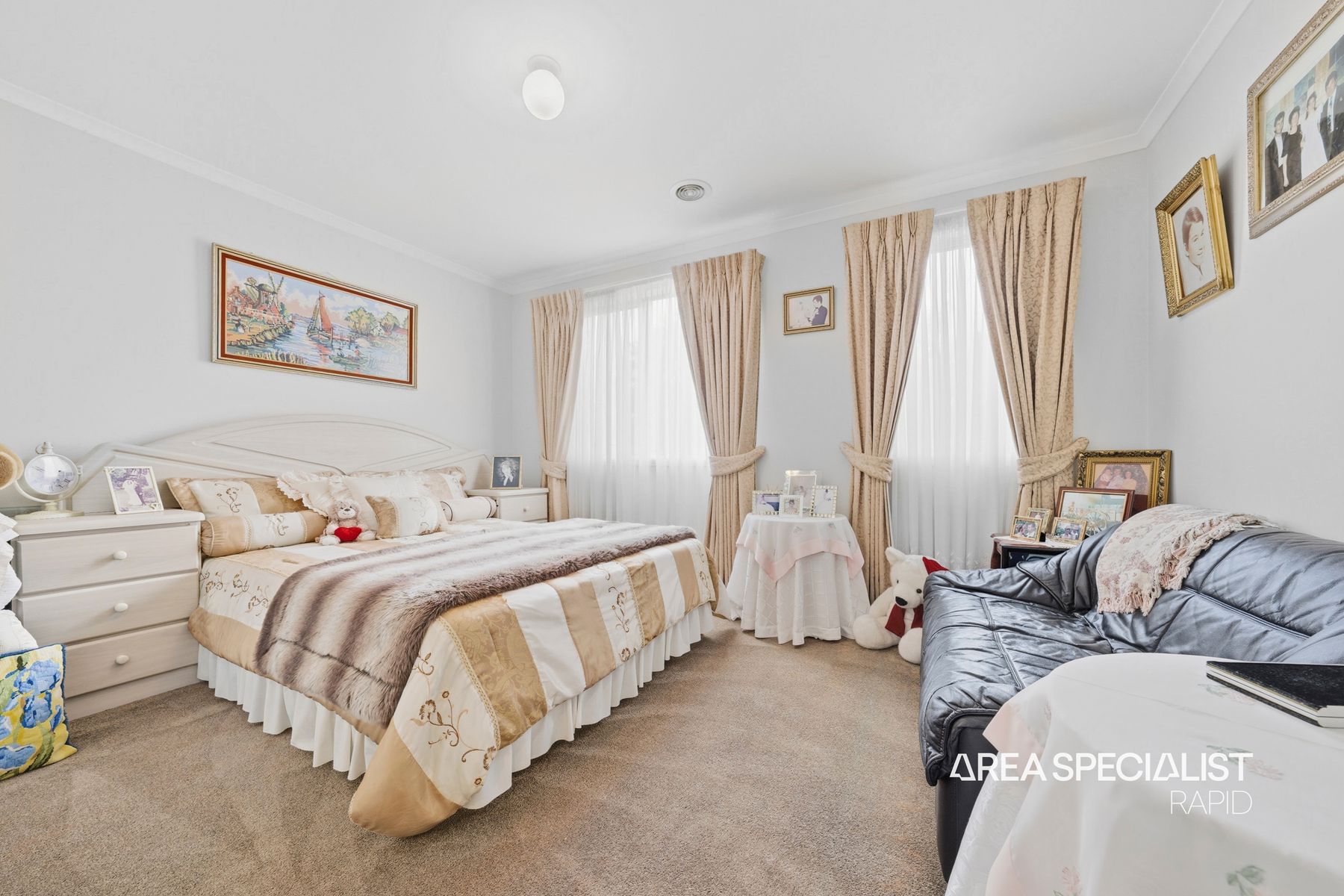 11 GABLES WALK, Narre Warren South VIC 3805 - Image 10