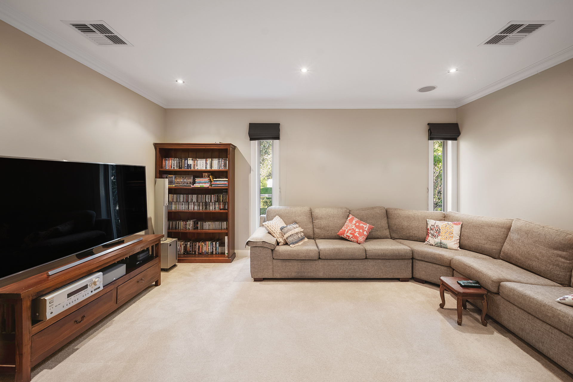 38 Summer Road, Faulconbridge, NSW 2776 - Image 9