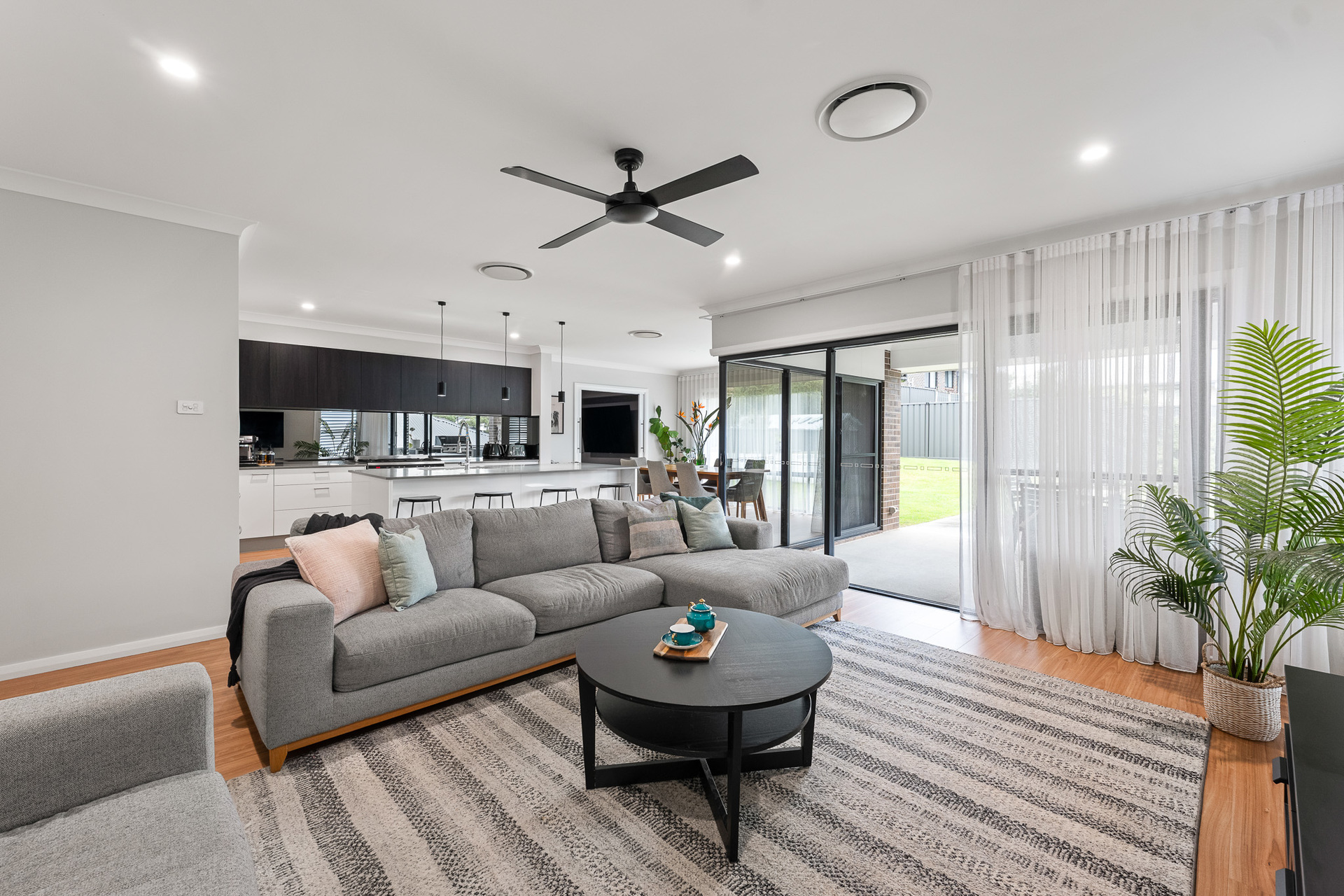 6 FIN STREET, Teralba NSW 2284 - Image 3