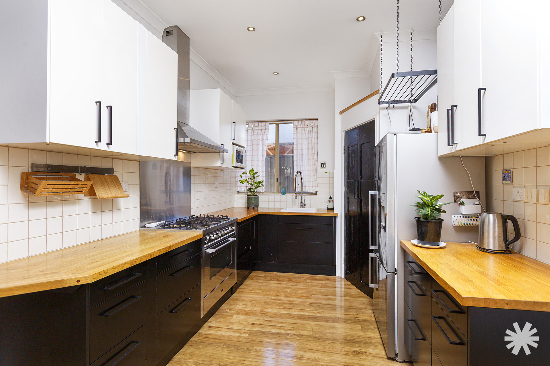 118 LEAKE STREET, Belmont WA 6104 - Image 4