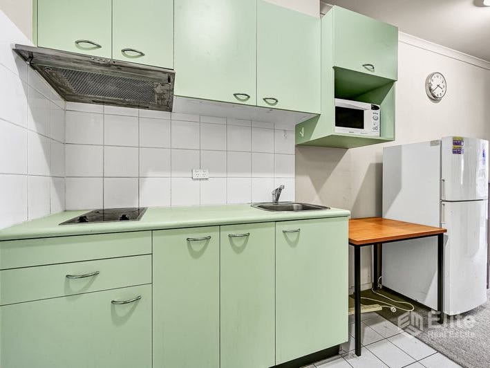 402/488 Swanston Street, Carlton, Vic, 3053 - Image 3