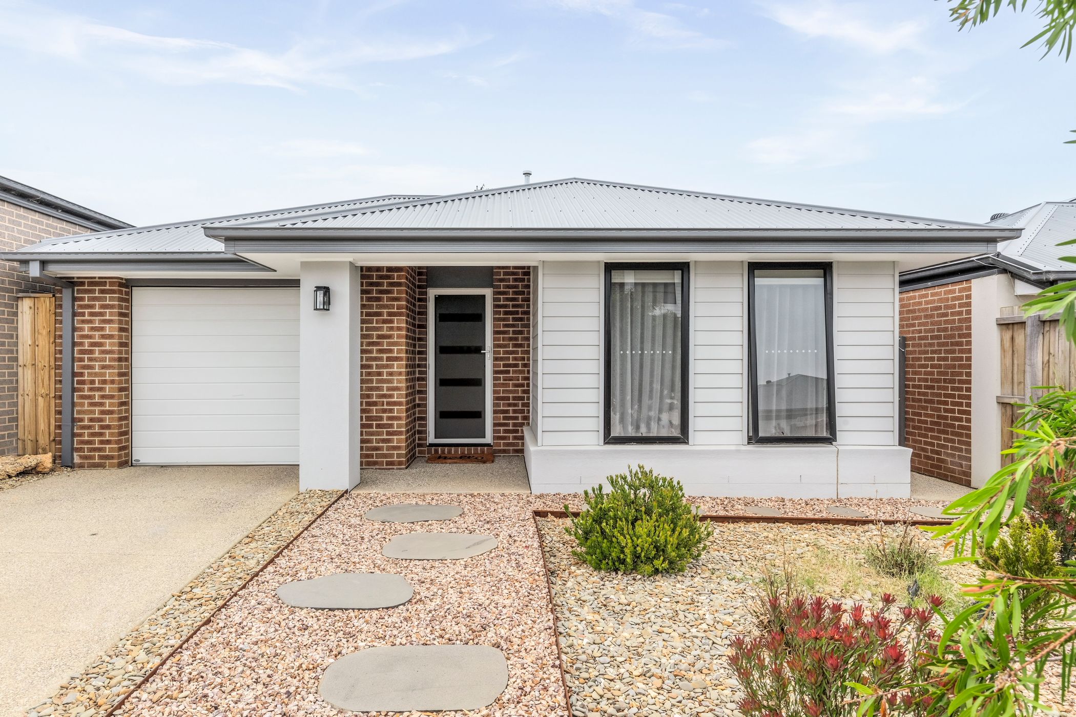 6 Senecio Place, Leopold, VIC 3224 - Image 1
