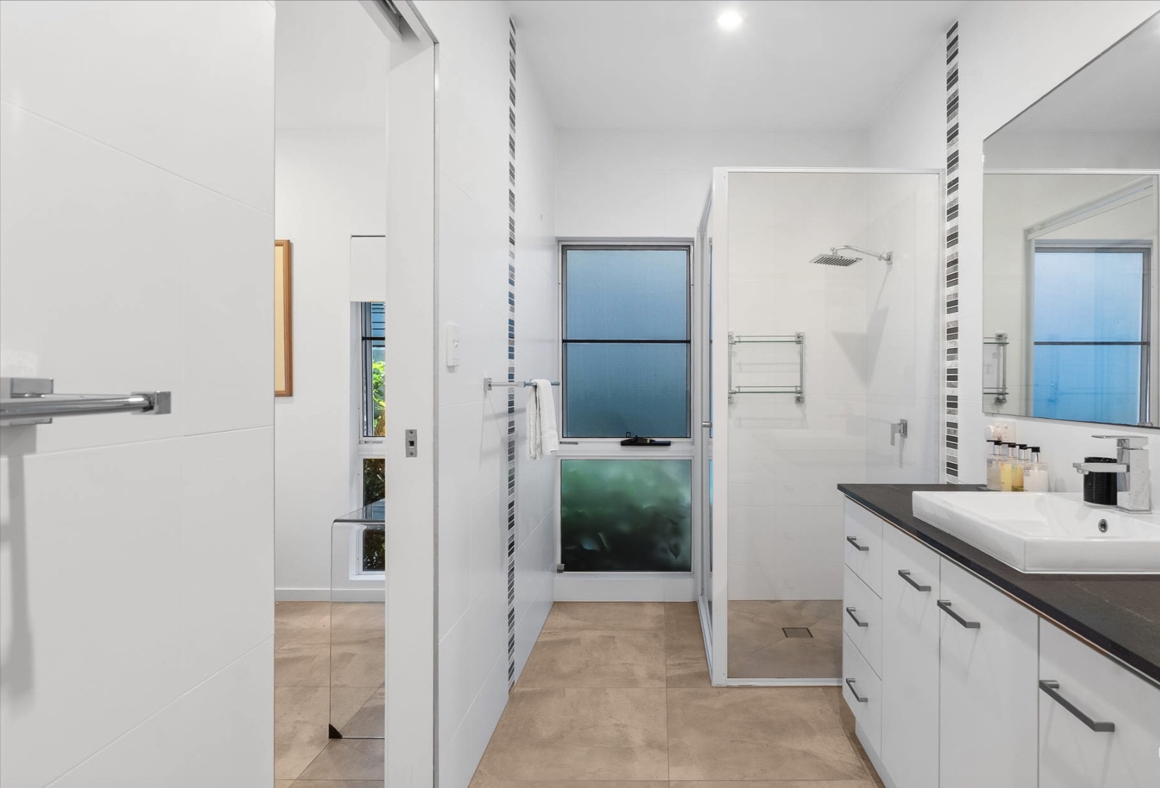 4-bedroom house at 27 Oak Street, Oak Beach, QLD 4877, Douglas, Queensland