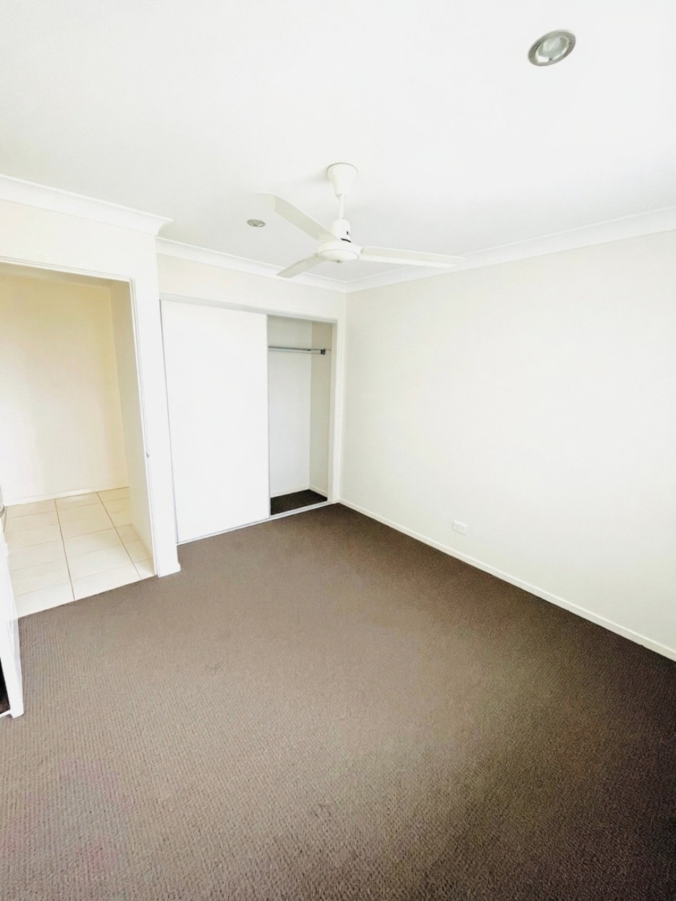 38 LISBON CIRCUIT, Orange NSW 2800 - Image 5