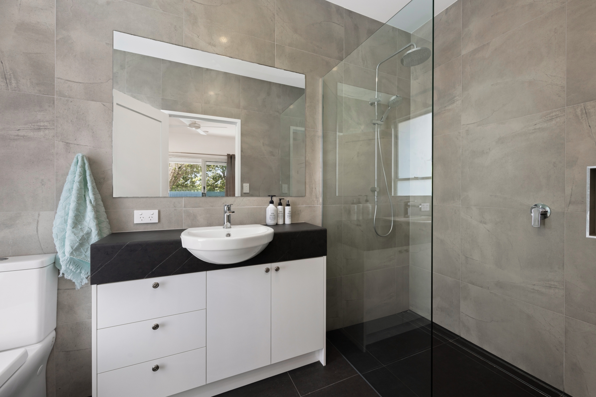 55 OOMOO STREET, Buddina QLD 4575 - Image 3