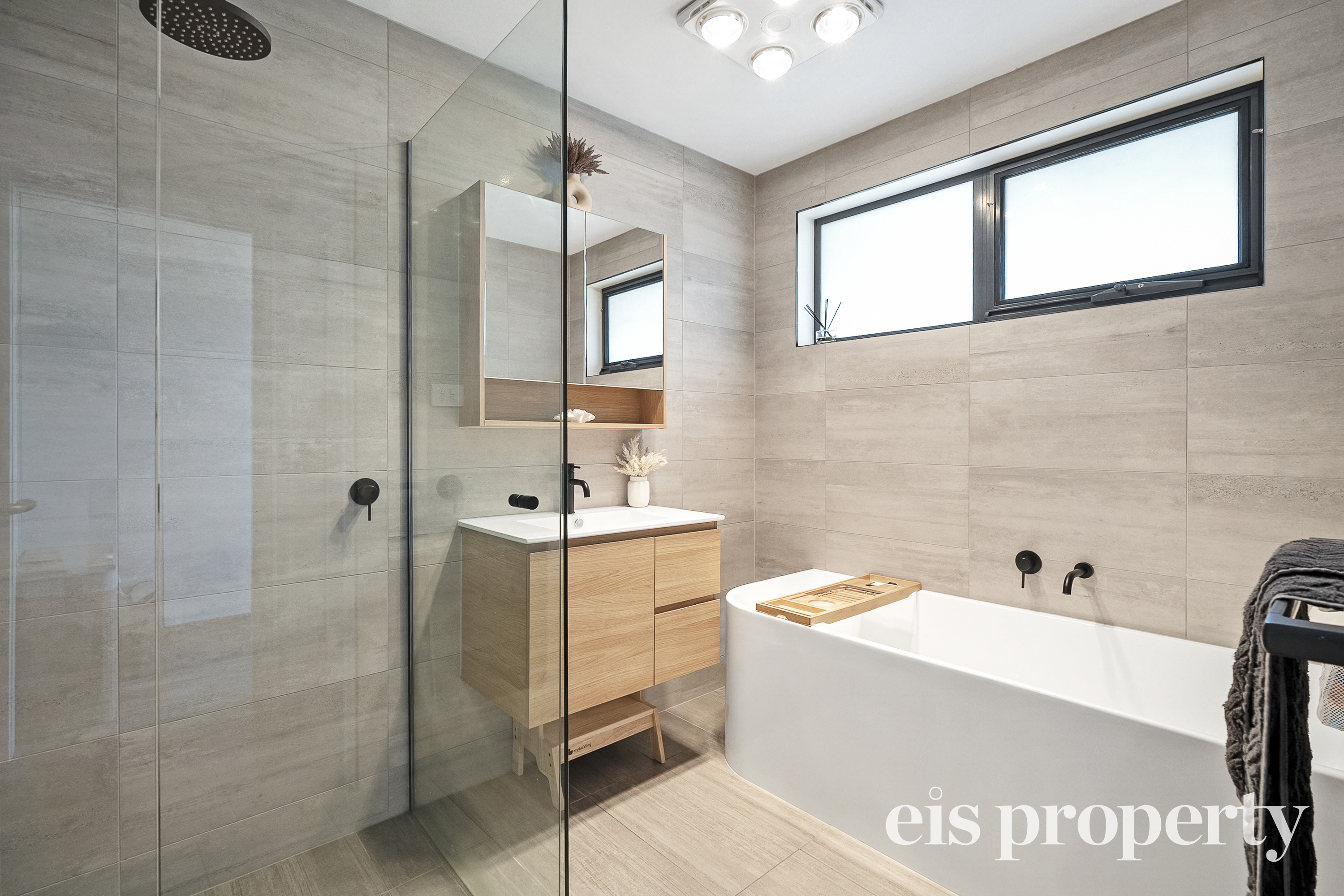 3-bedroom house at 5 Challis Crescent, Deep Bay, Tas, 7112, Huon Valley, Tasmania