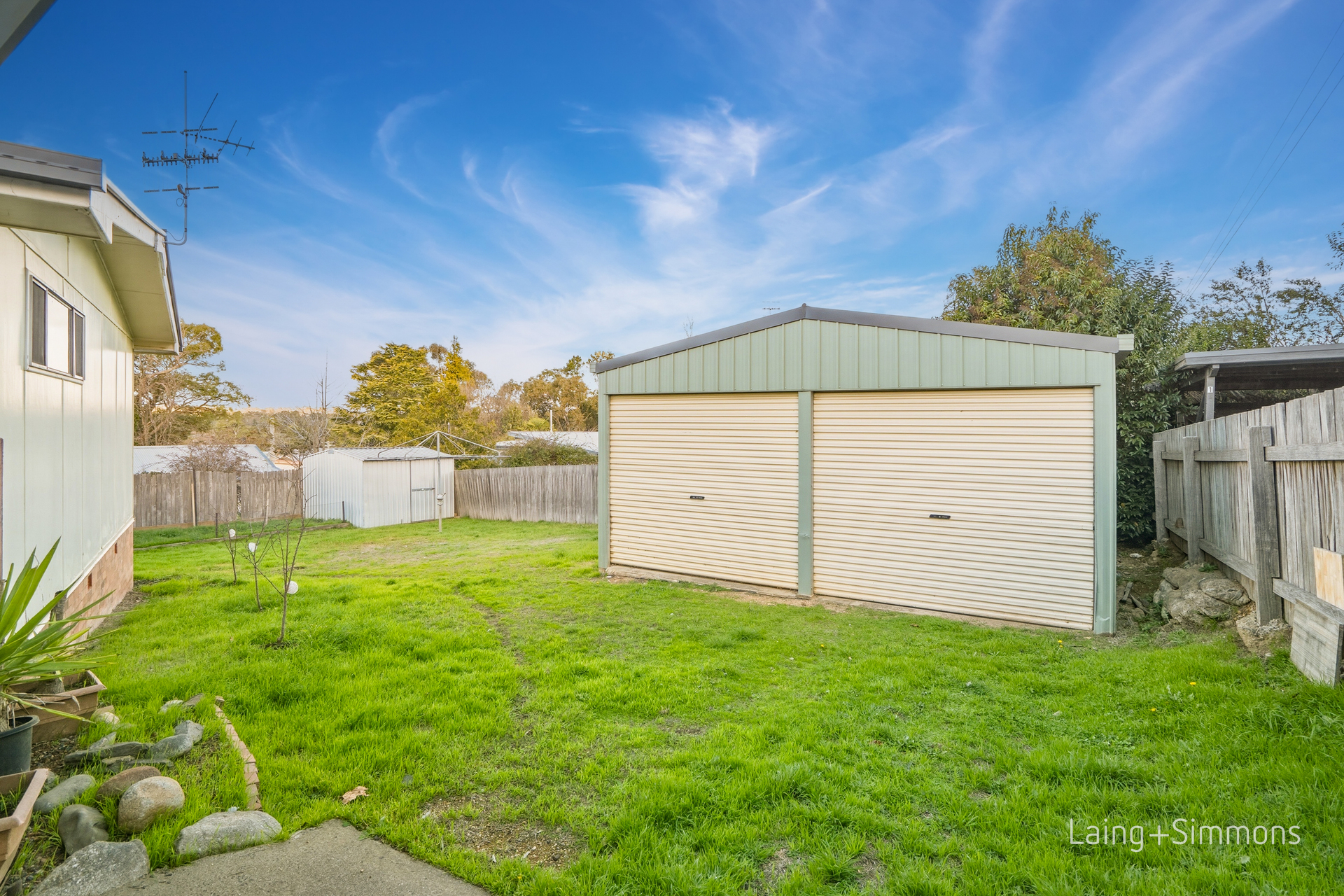 10 COLLEGE AVENUE, Armidale NSW 2350 - Image 9