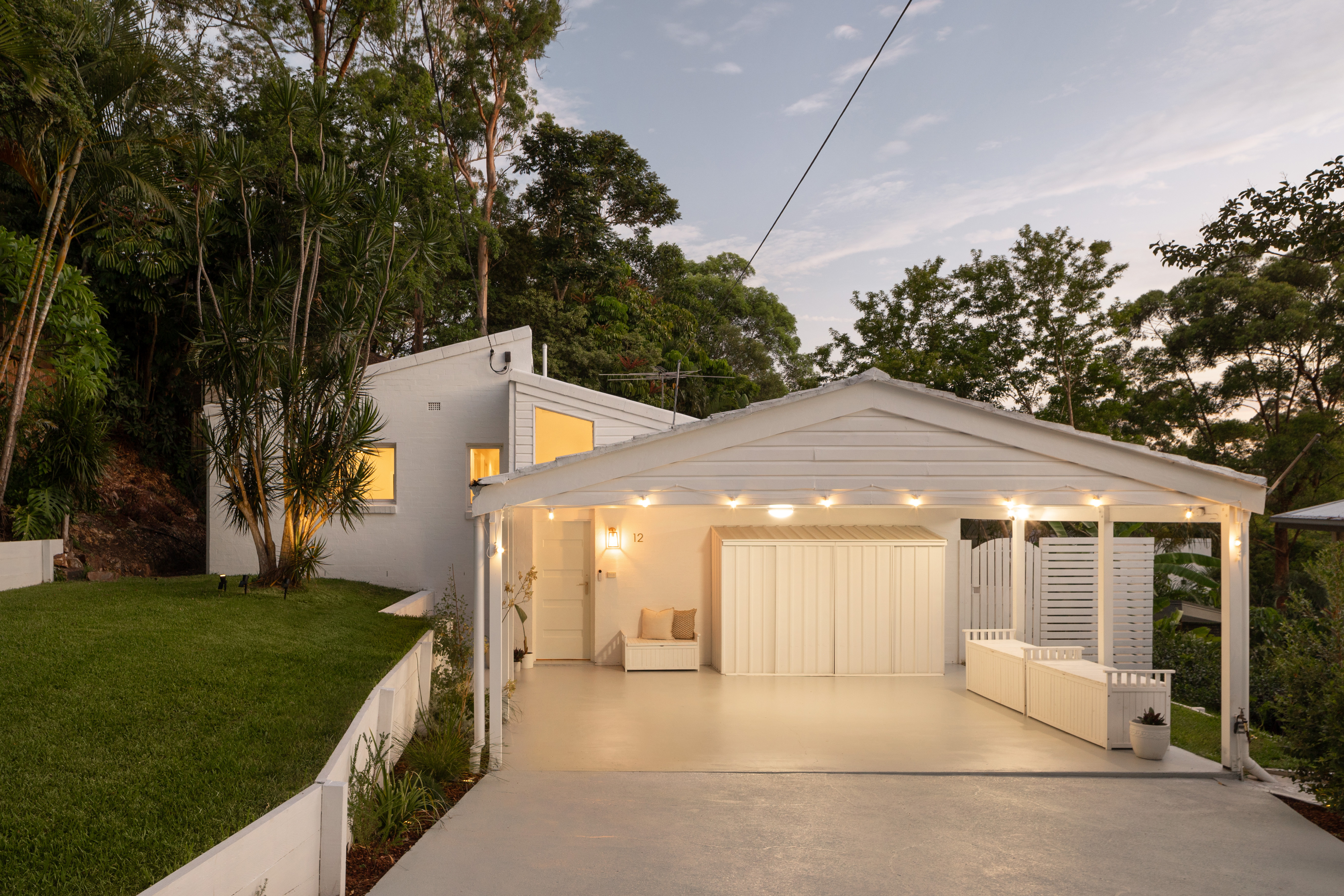 12 Jillian Street, Chapel Hill, QLD 4069 - Image 2