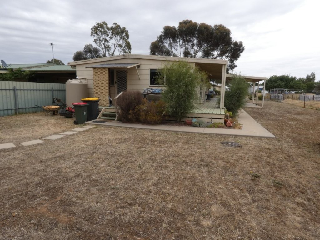 12 ALFRED STREET, Donald VIC 3480 - Image 3