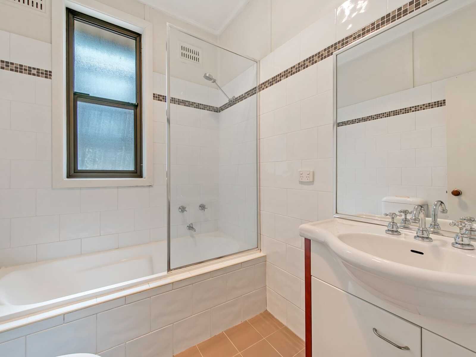 7 Hathaway Road, Lalor Park, NSW 2147 - Image 5