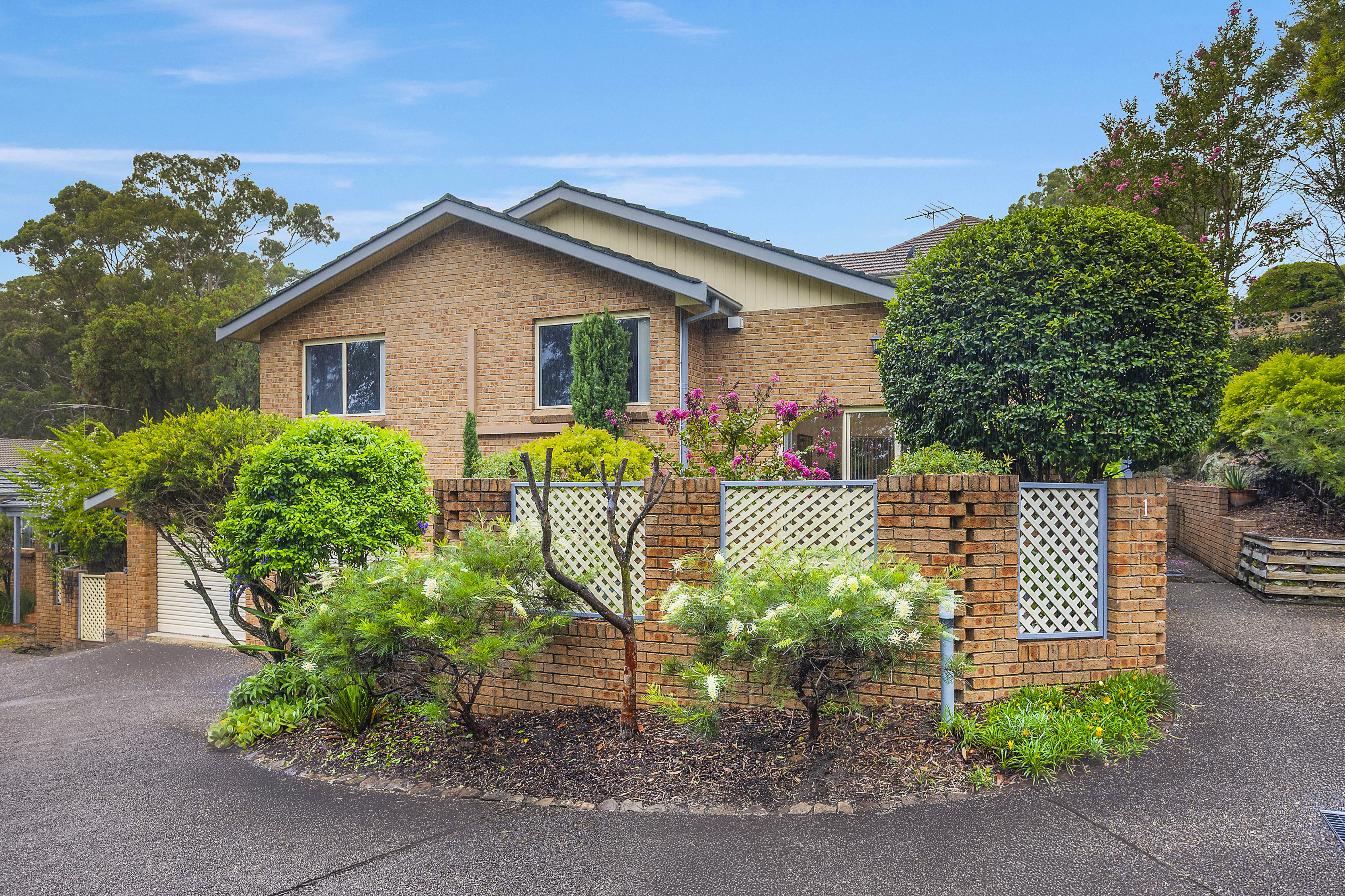 1 115 THE GRAND PARADE, SUTHERLAND NSW 2232 - Image 1