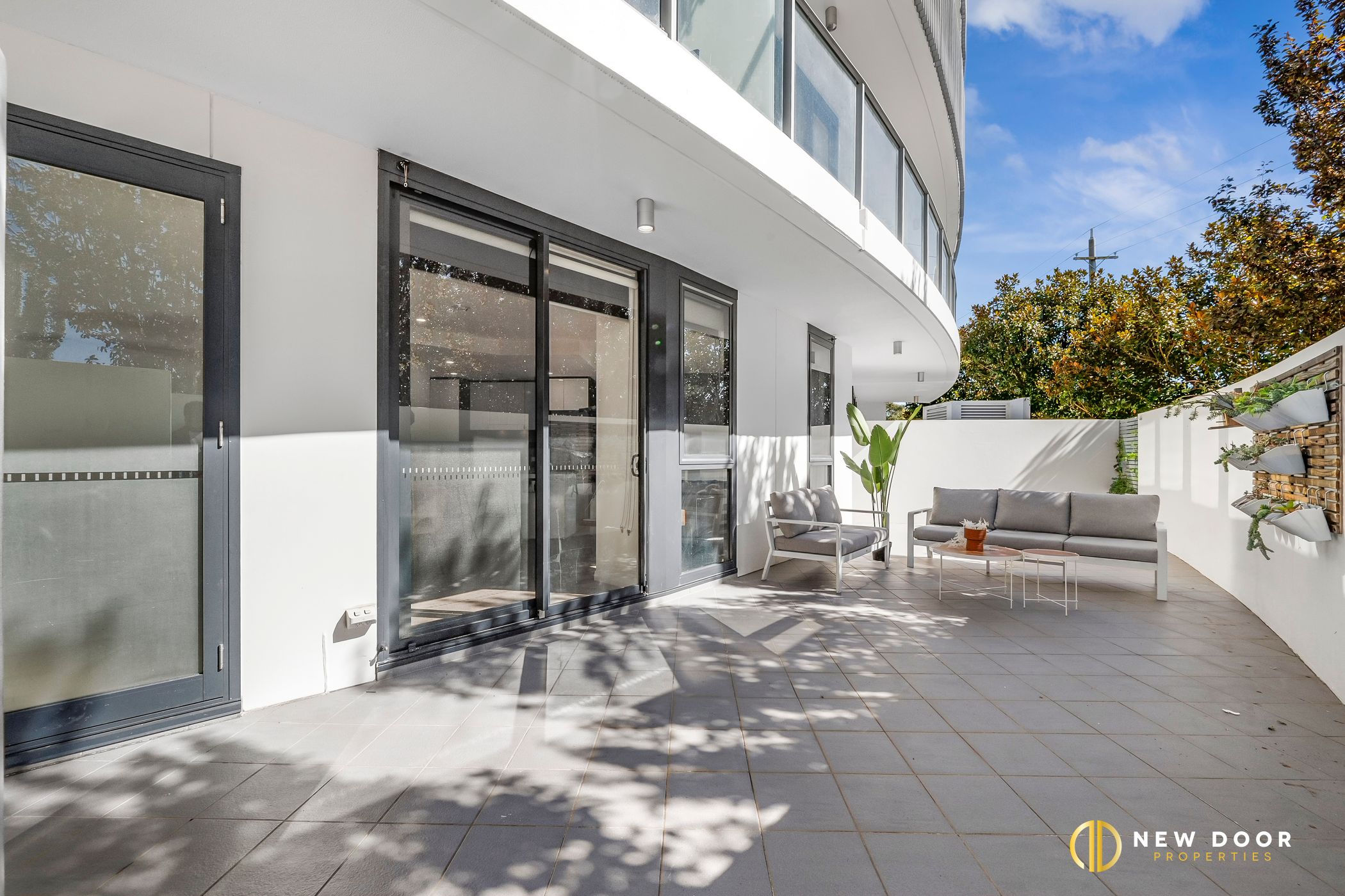 2-bedroom unit at AXIS APARTMENTS TOWER 1 10 1 MOUAT STREET, LYNEHAM ACT 2602, Unincorporated Act, Australian Capital Territory