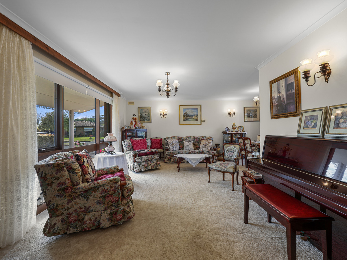 4-bedroom house at 1 WILLIAM COURT, Hamilton VIC 3300, Southern Grampians, Victoria