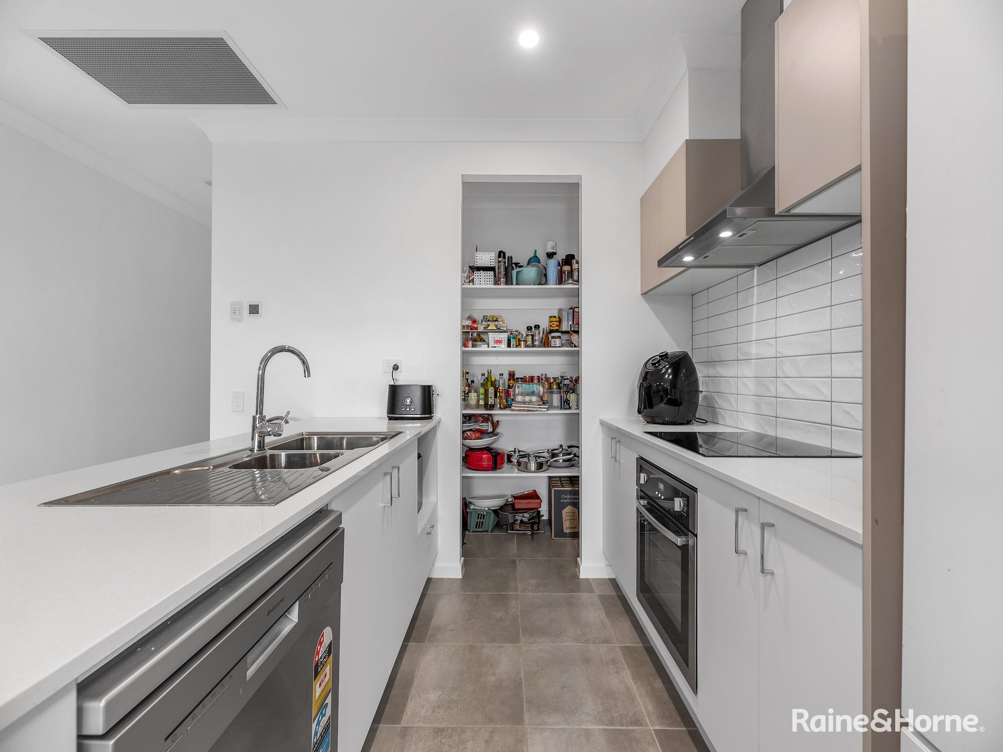 18 Harvey Parade, Burpengary East, QLD 4505 - Image 4