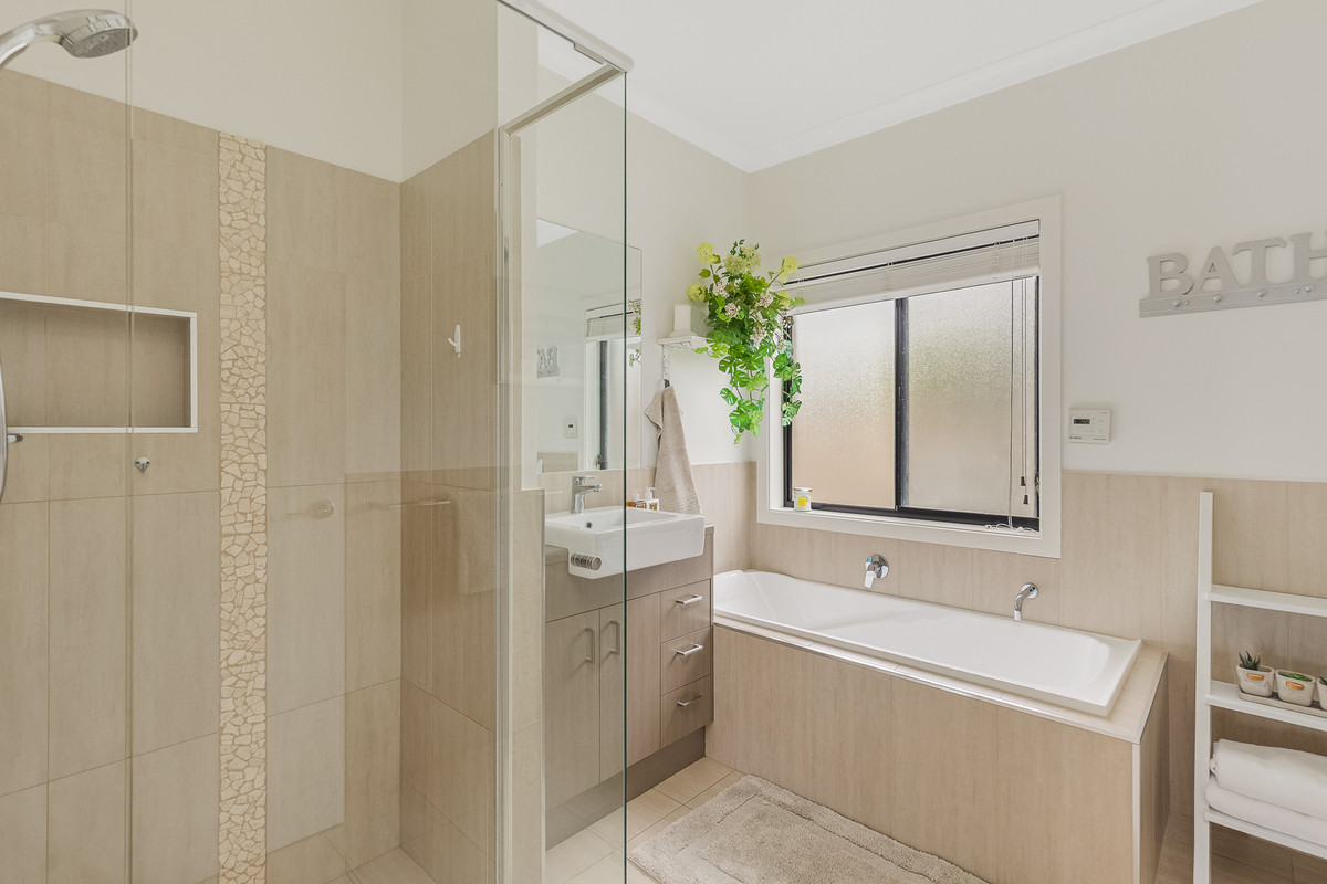 55 BOURNDA CIRCUIT, Tura Beach NSW 2548 - Image 5