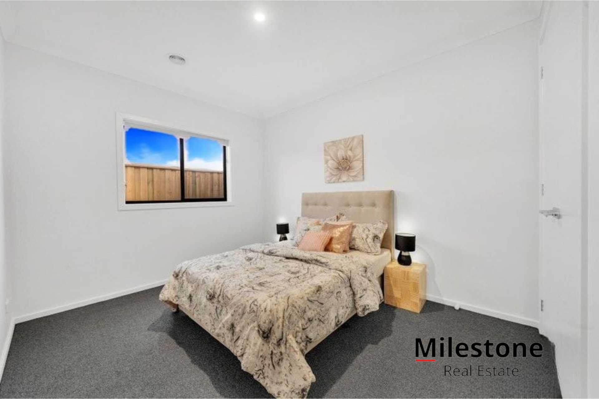 18 Garrison Loop, Clyde North, Vic, 3978 - Image 1