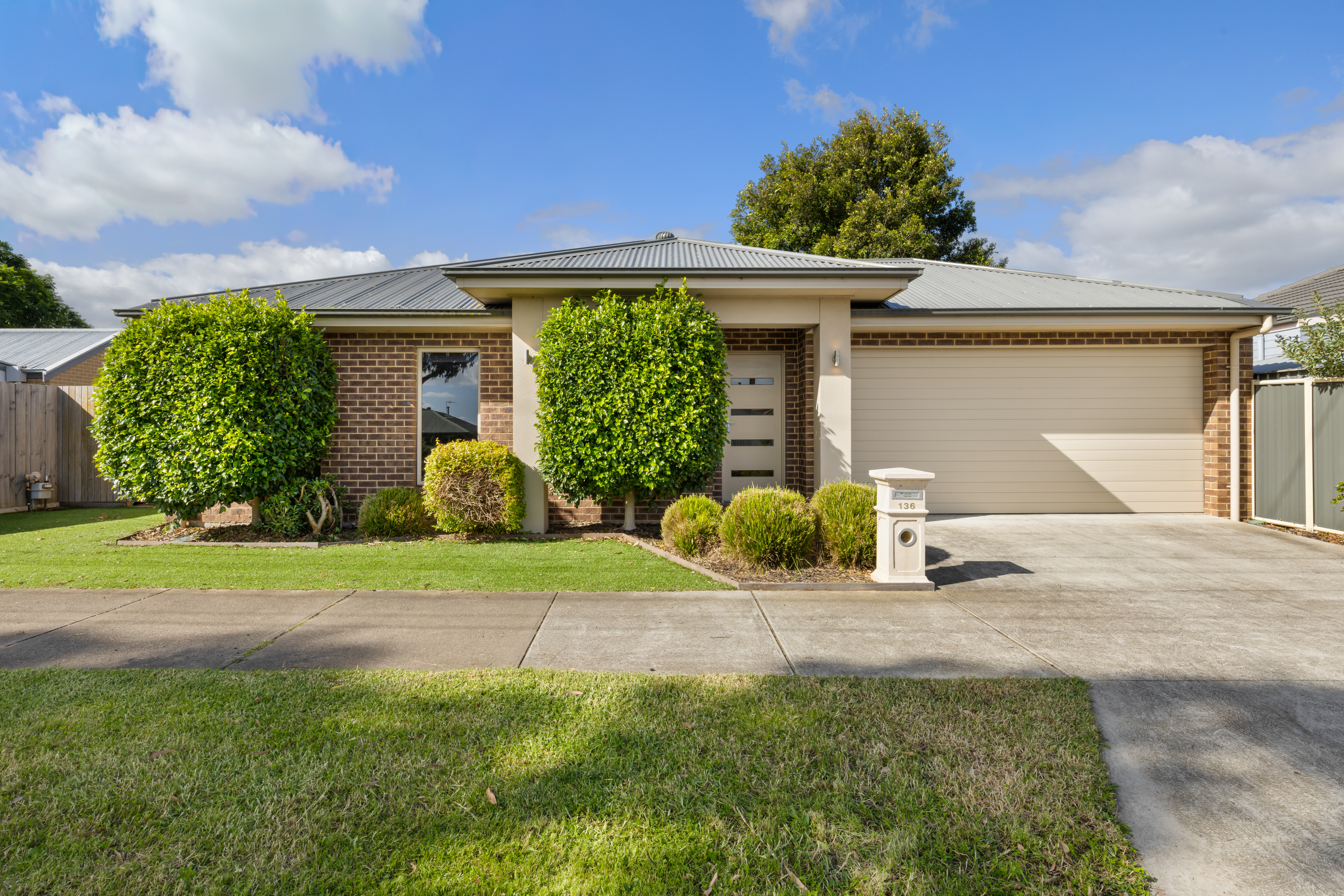 136 Reeve Street, Sale, VIC 3850 - Image 1