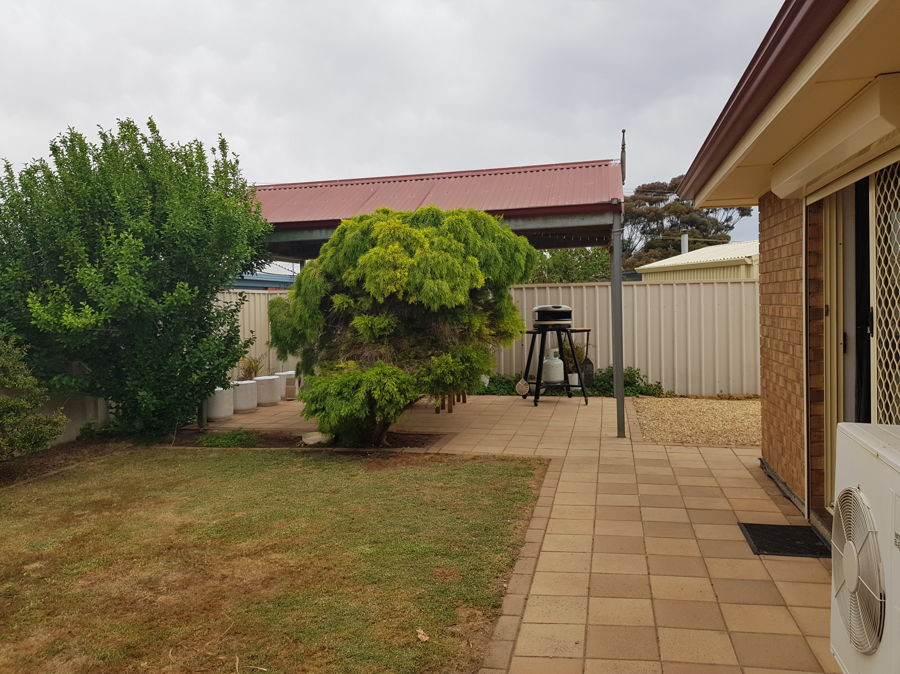 13 Bradley Court, Murray Bridge, SA 5253 - Image 3