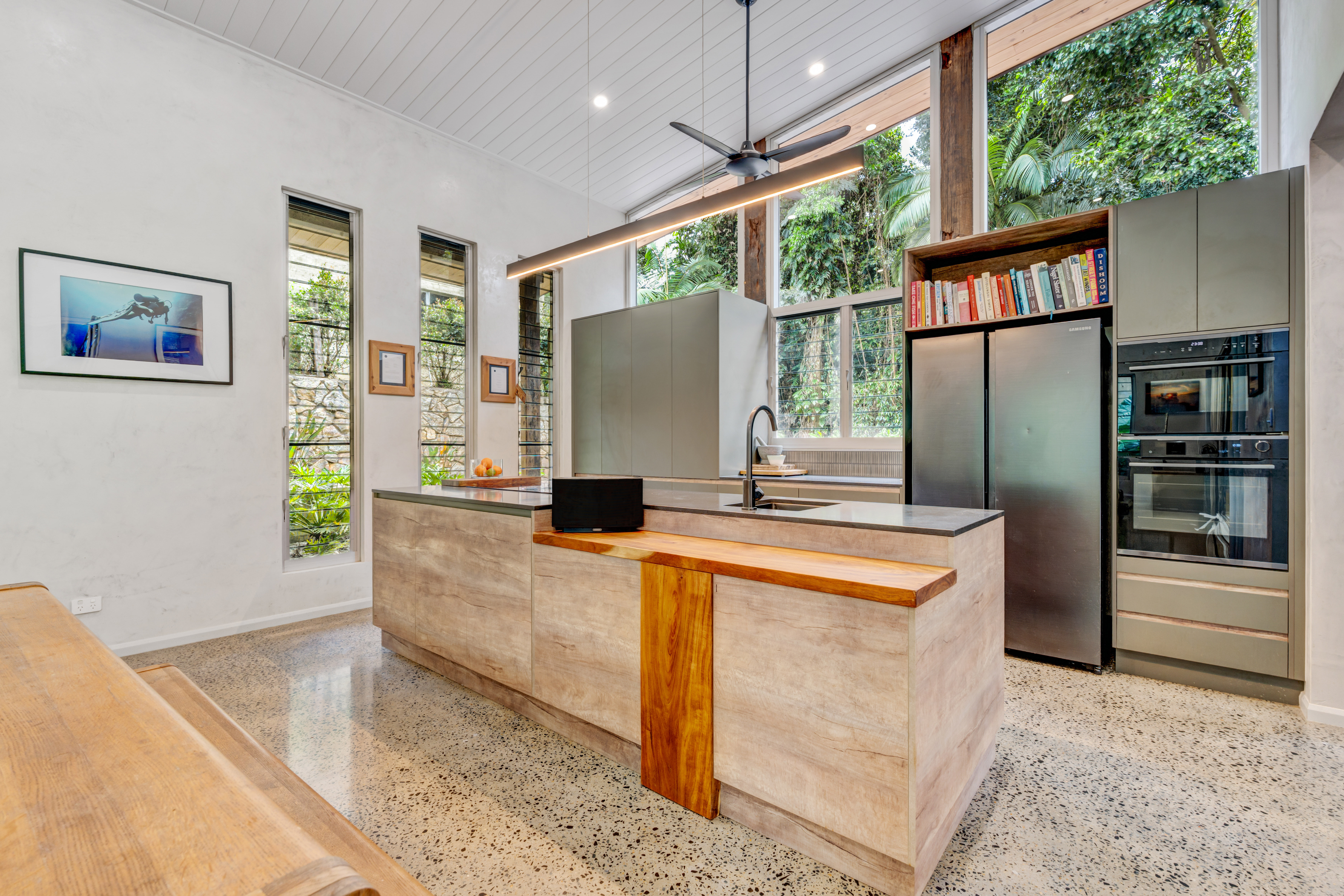 5-bedroom house at 19 Mission Circle, Wongaling Beach, Qld, 4852, Cassowary Coast, Queensland