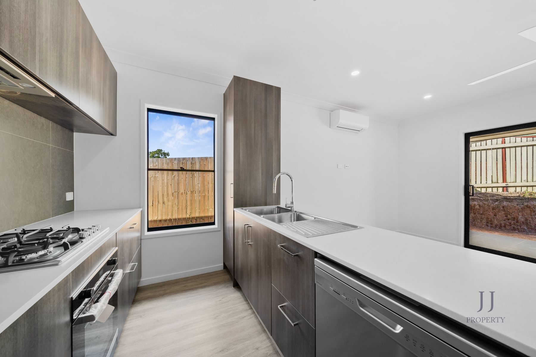 30 MIRAGE STREET, Brassall QLD 4305 - Image 2