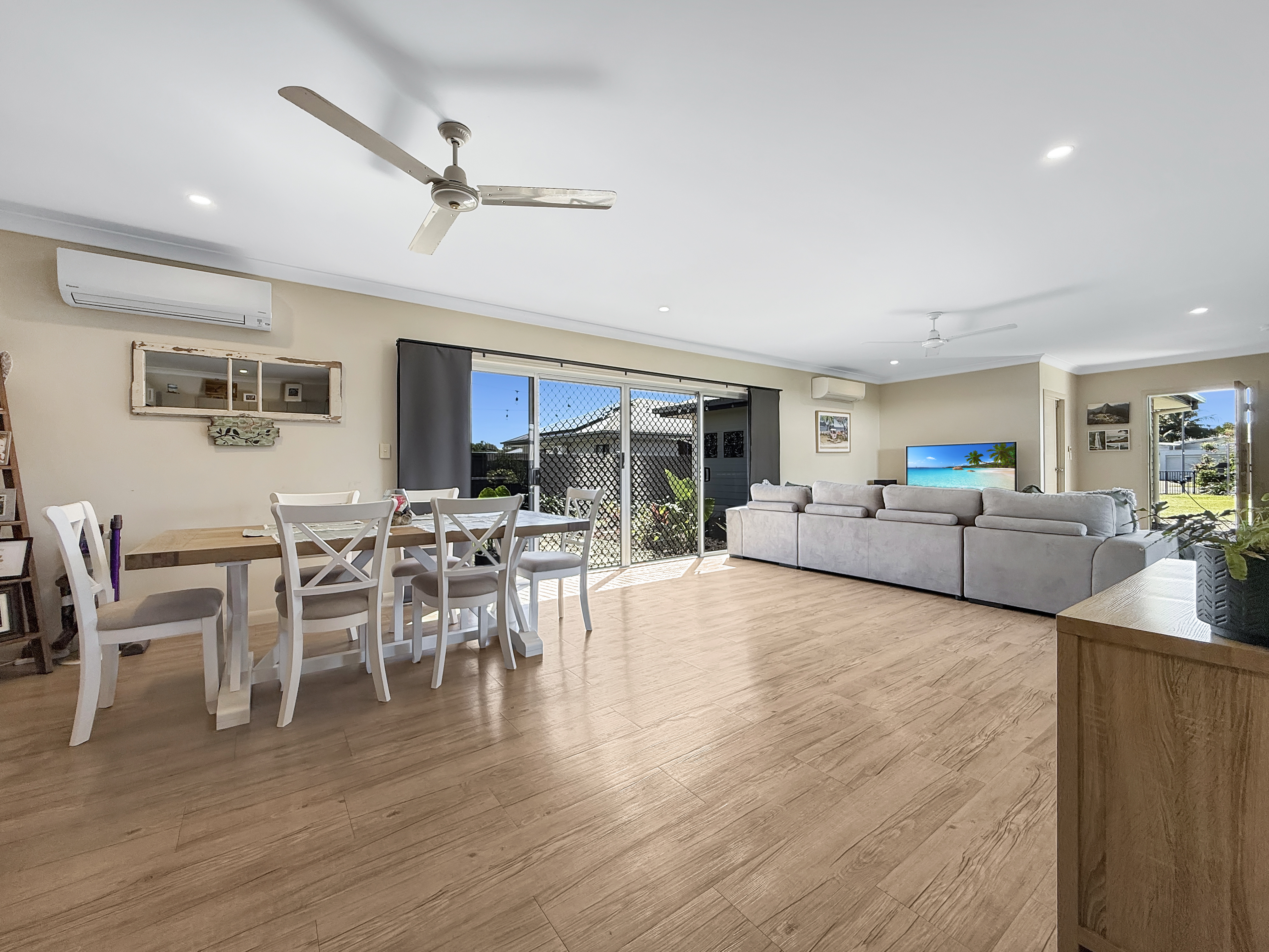 54 MIDSHIPMAN STREET, South Mission Beach QLD 4852 - Image 4