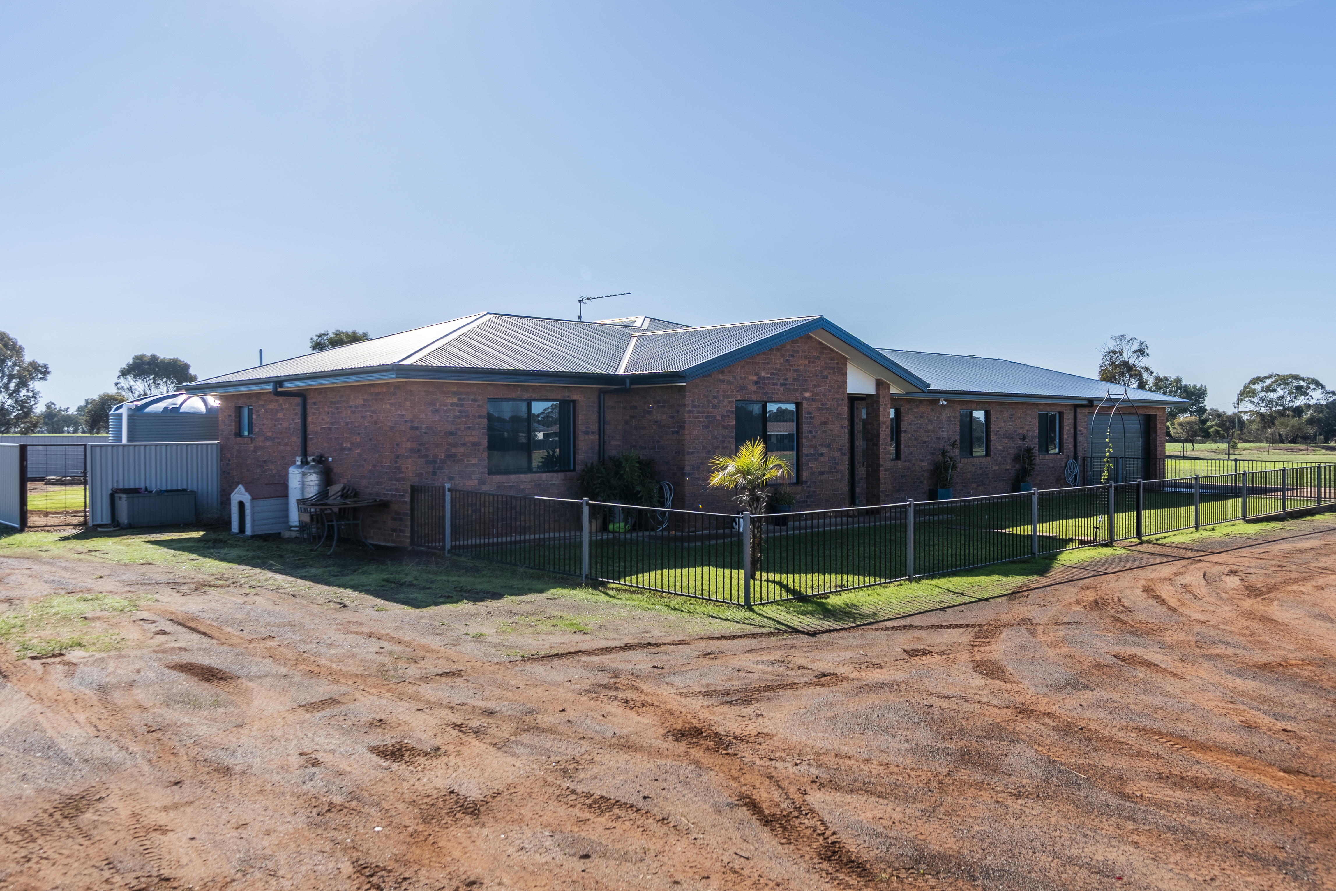 4-bedroom house at 32 Russell Street, West Wyalong, NSW 2671, Bland, New South Wales