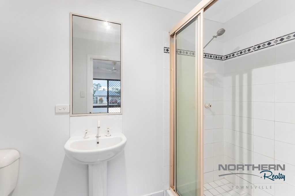 5 CAMPLIN COURT, Burdell QLD 4818 - Image 5